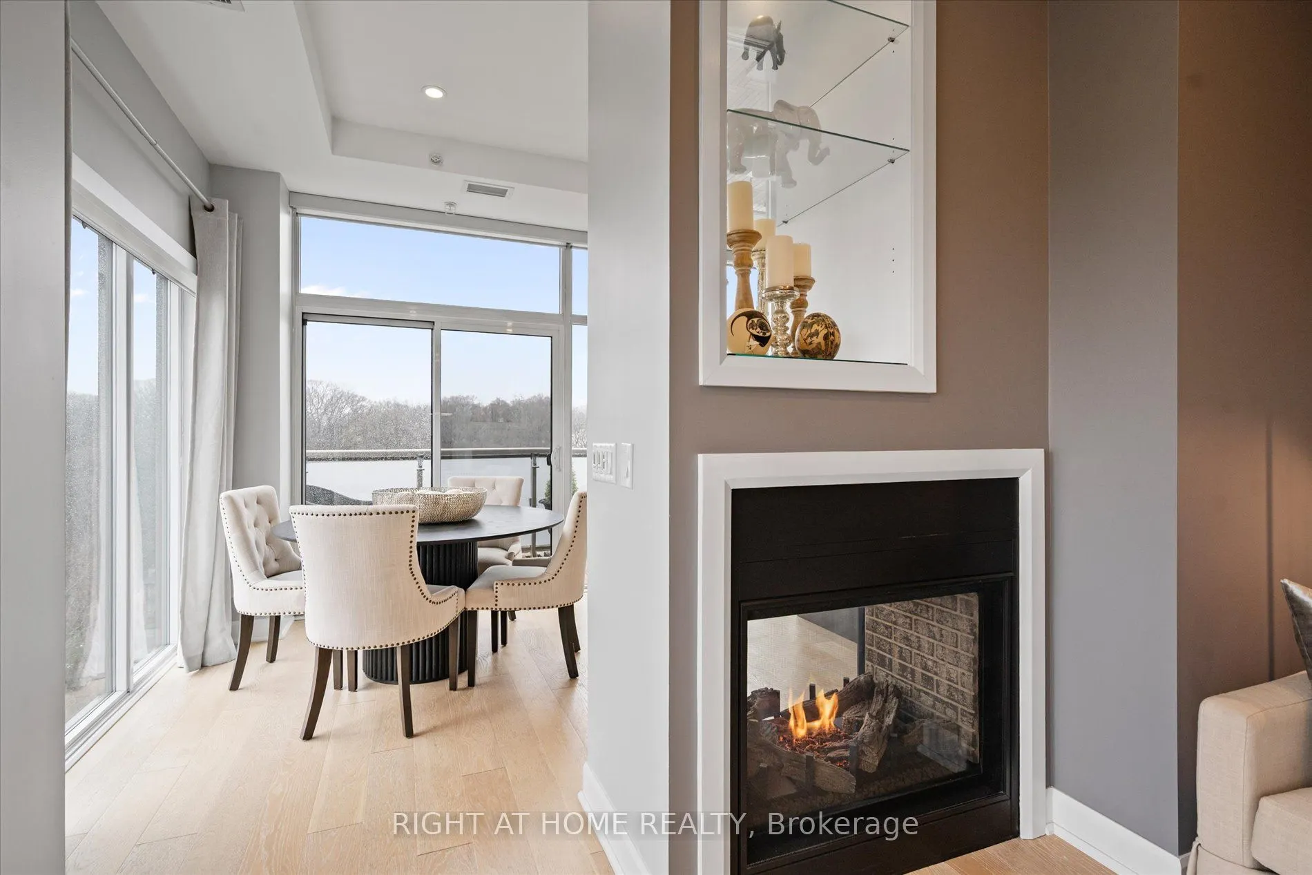 580 Kingston Road #PH1