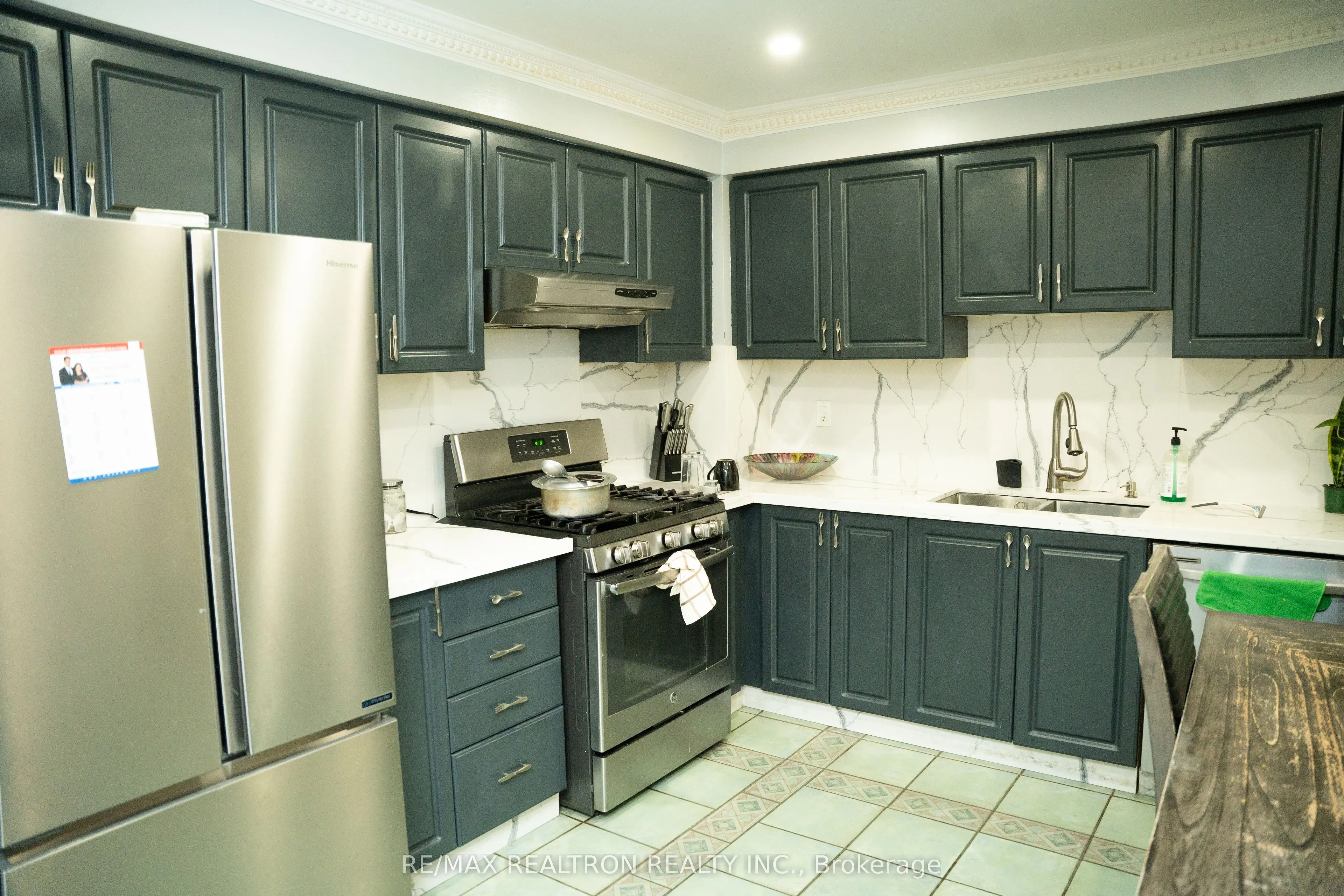 2065 Blue Ridge Crescent