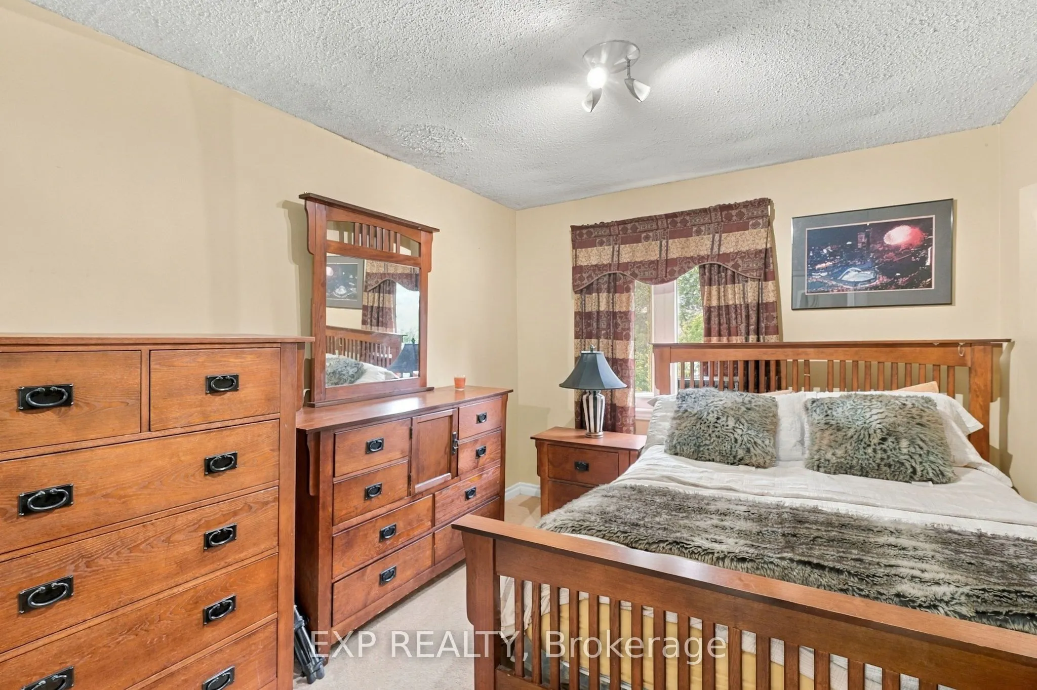 88 Valdor Drive
