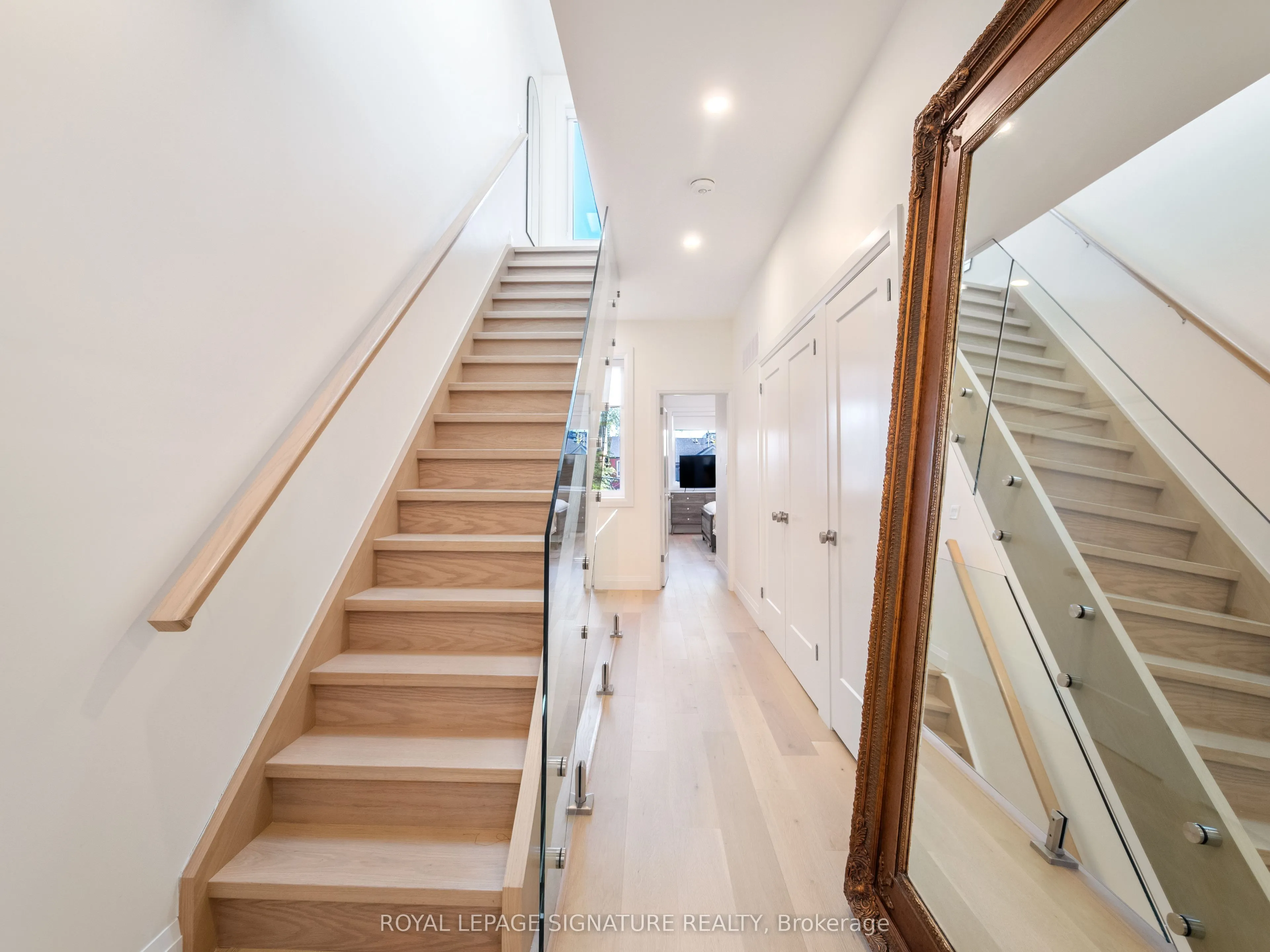 79 Lewis Street