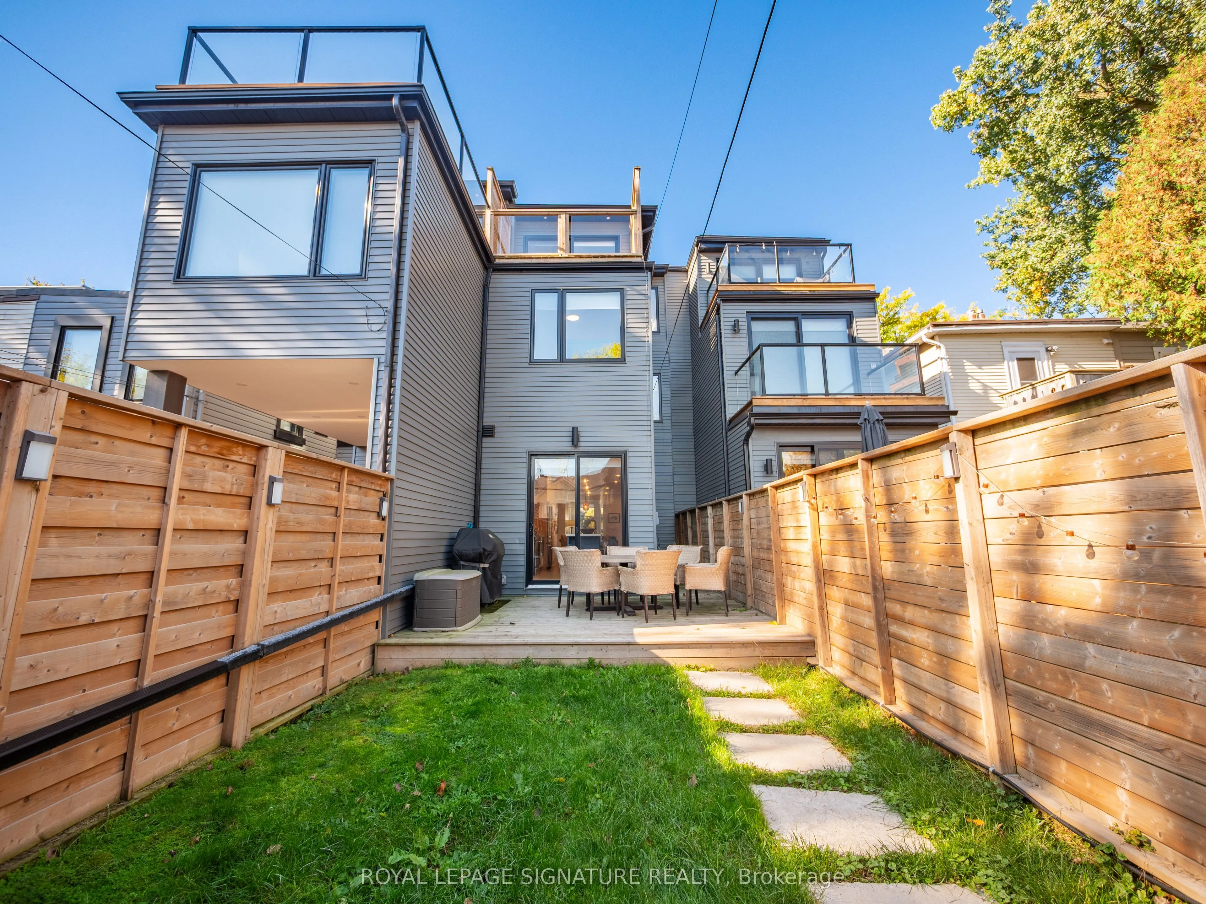 79 Lewis Street