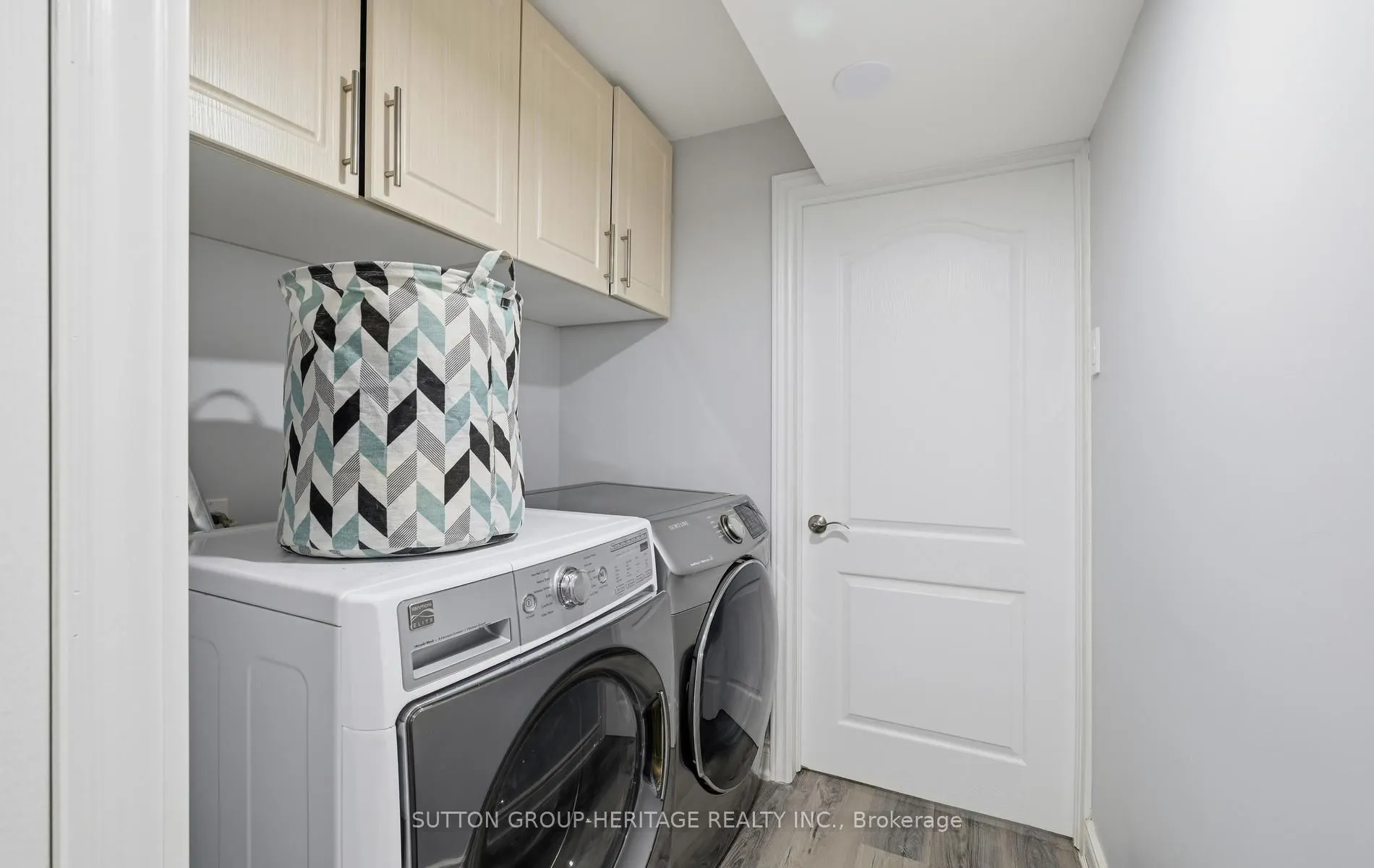 29 Tozer Crescent