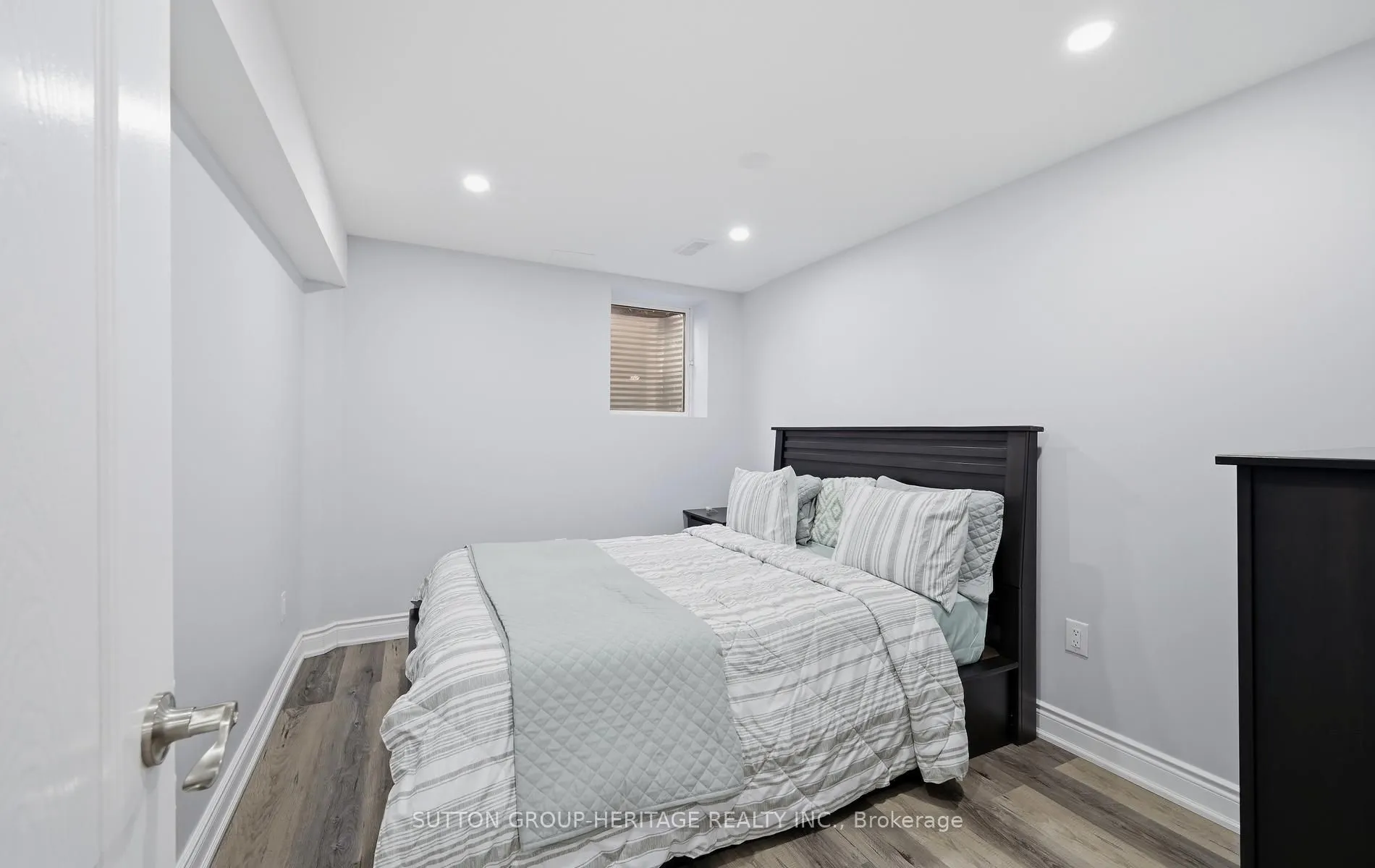 29 Tozer Crescent