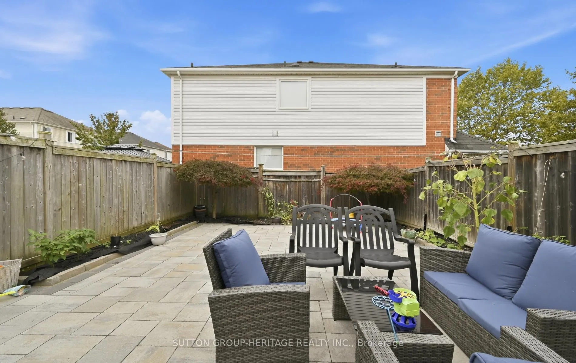 29 Tozer Crescent