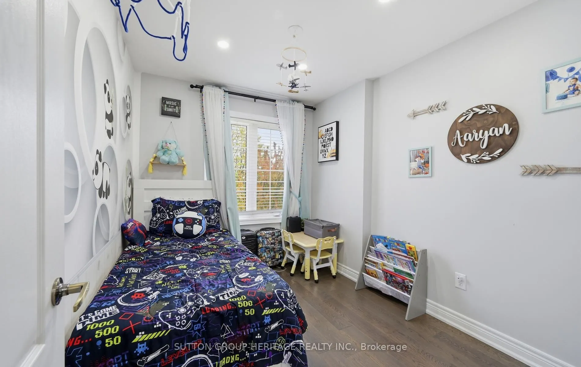 29 Tozer Crescent