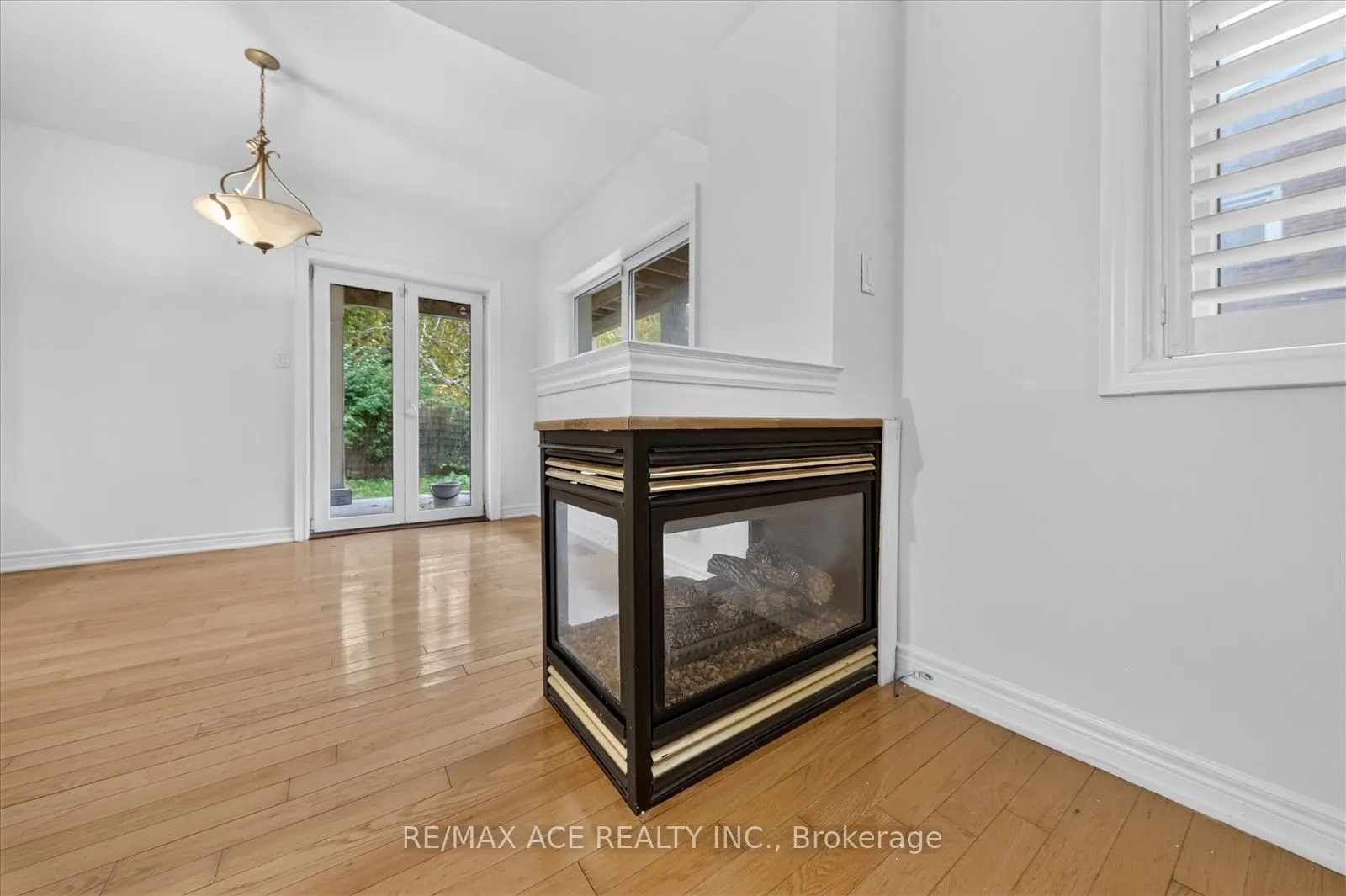 3 Larwood Boulevard #Main