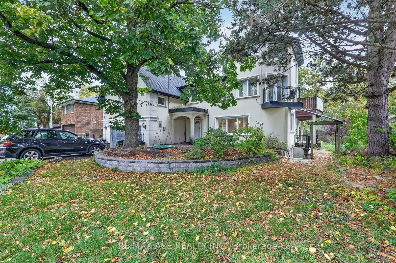 3 Larwood Boulevard #Main