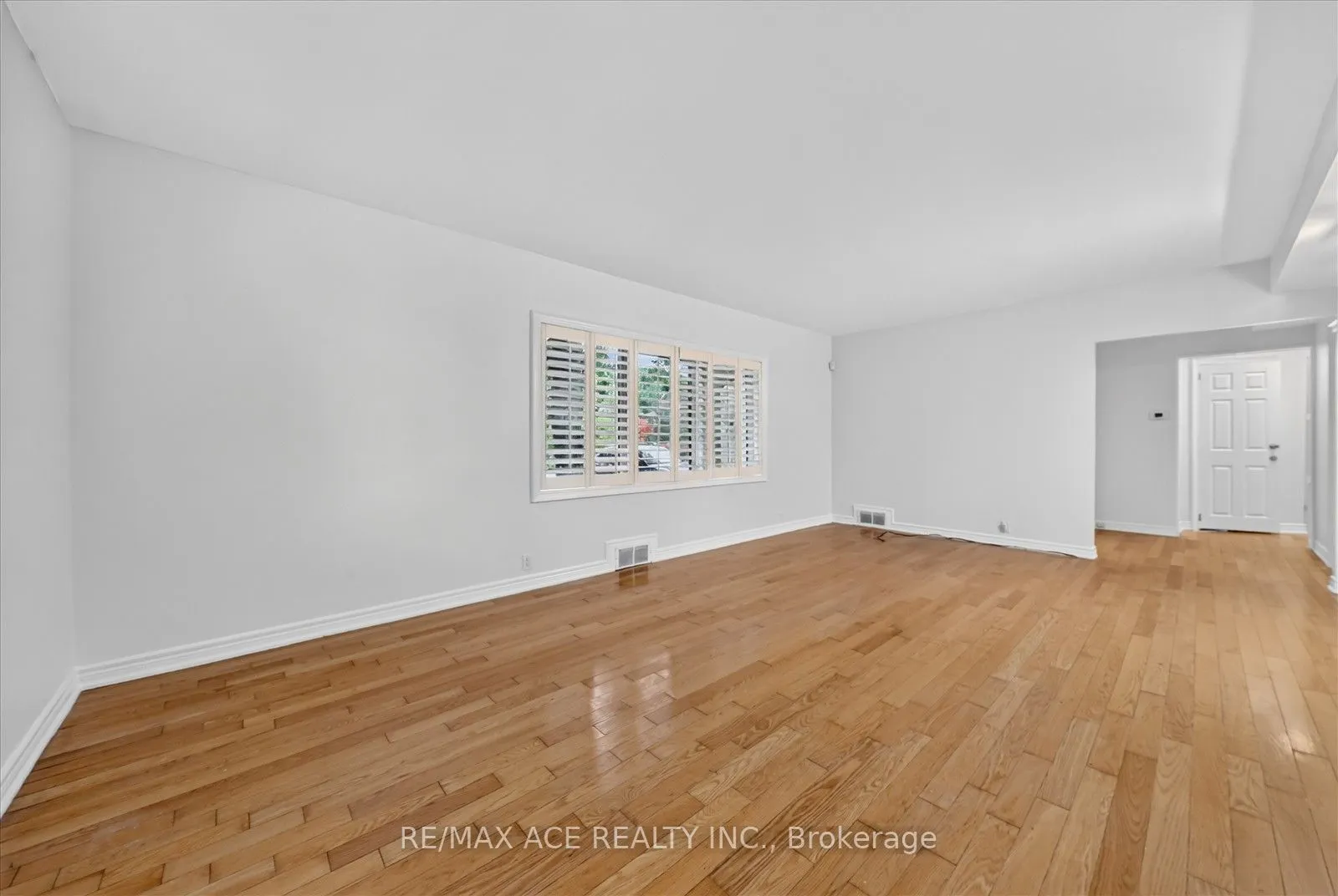 3 Larwood Boulevard #Main