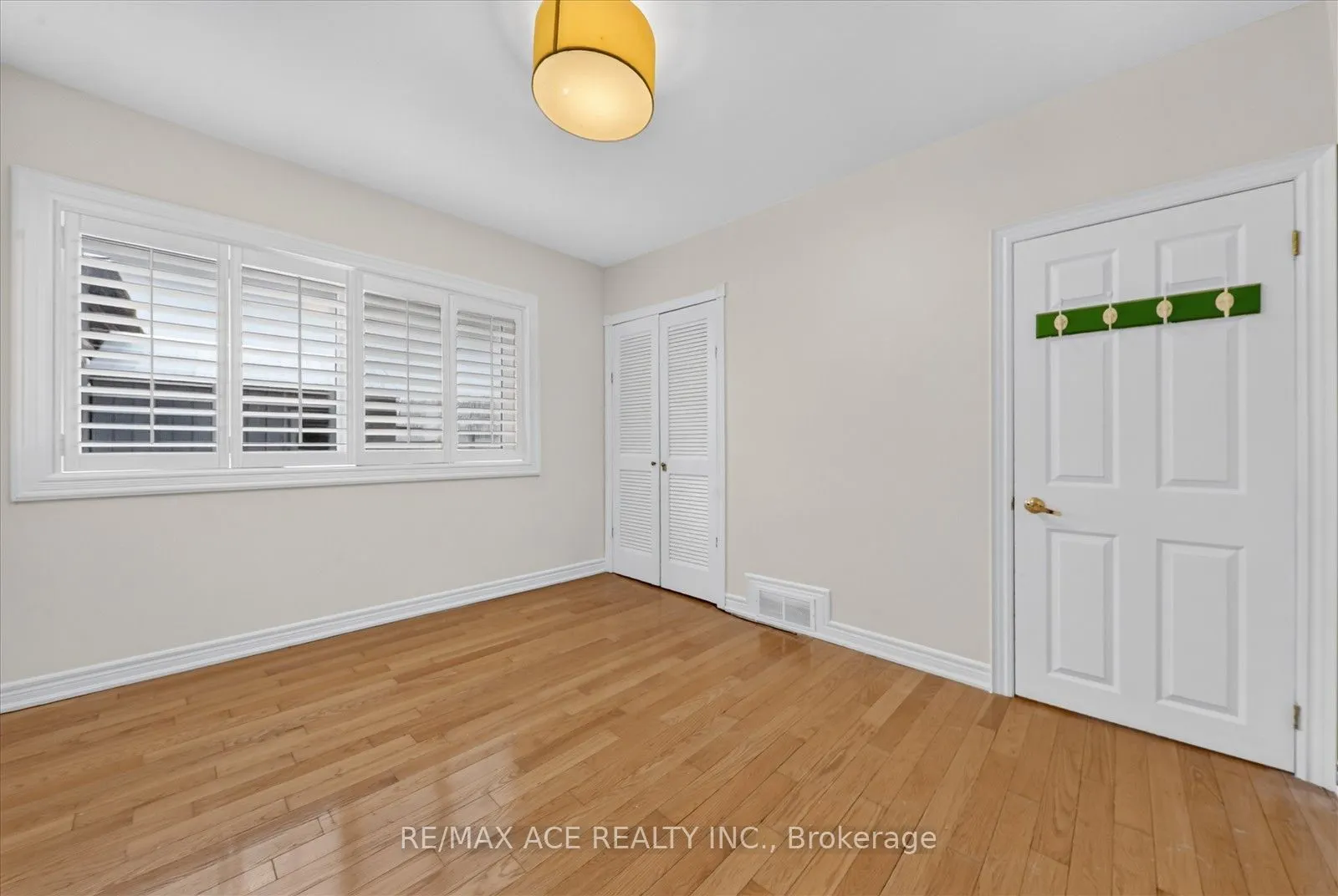 3 Larwood Boulevard #Main