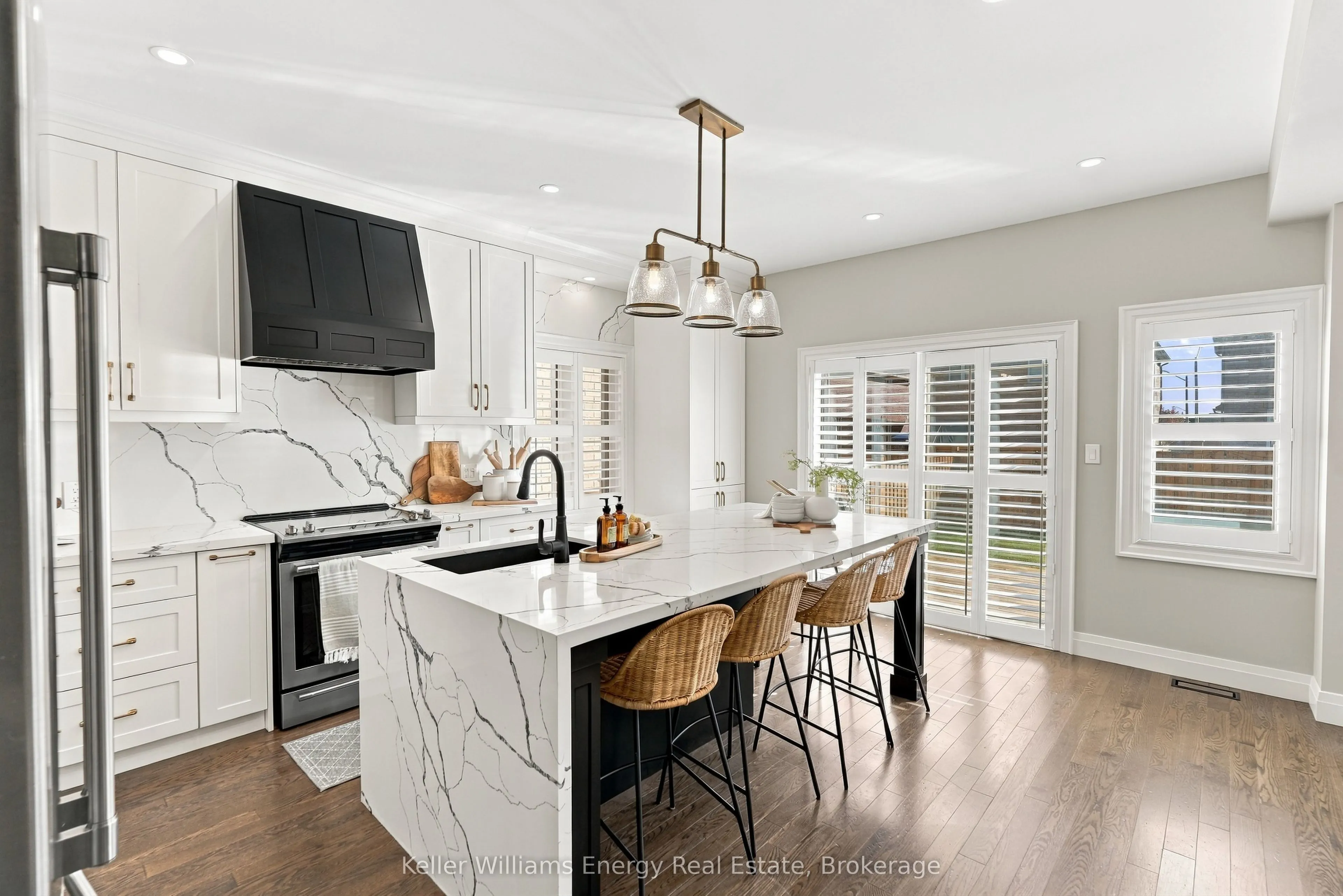 165 Douglas Kemp Crescent