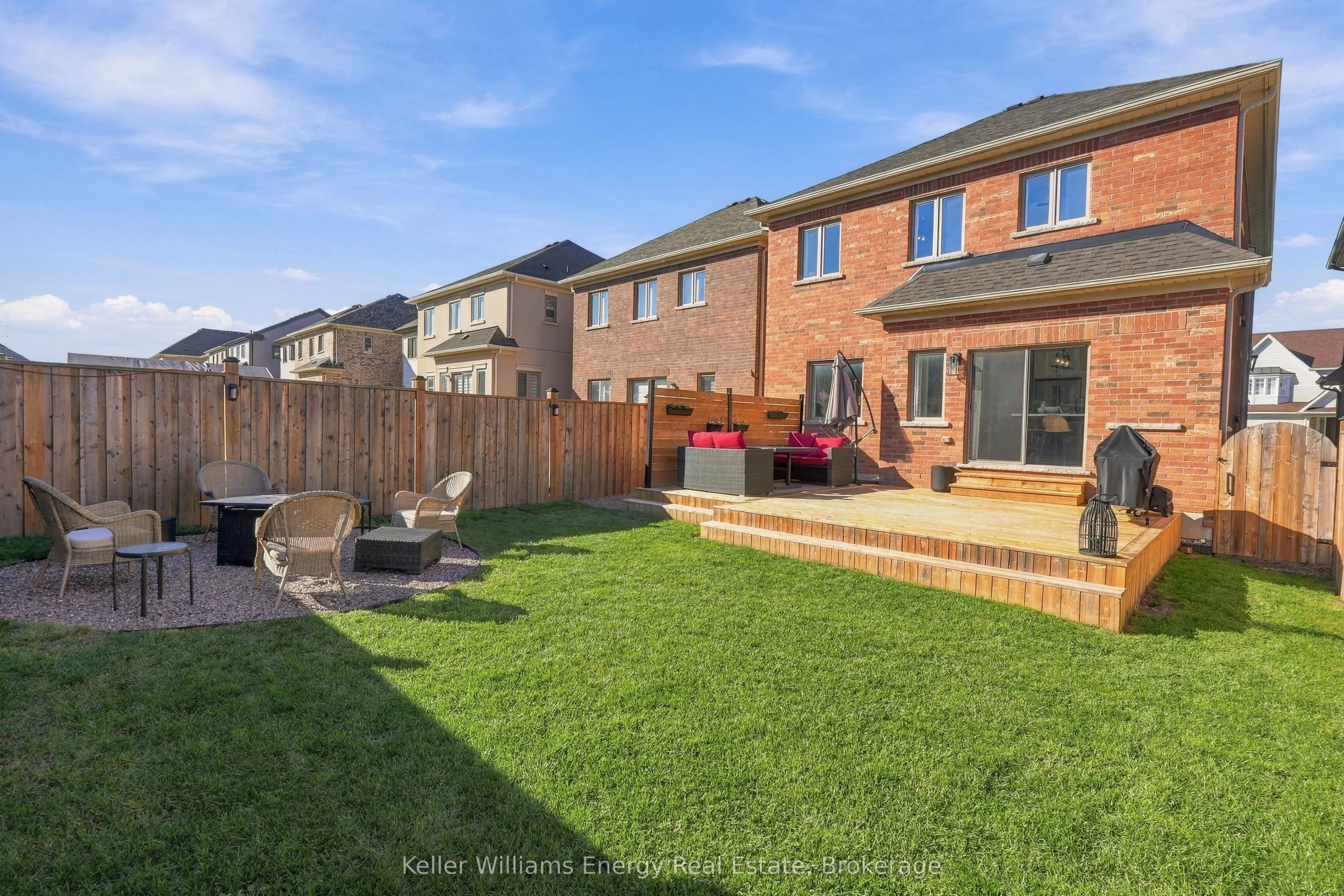 165 Douglas Kemp Crescent