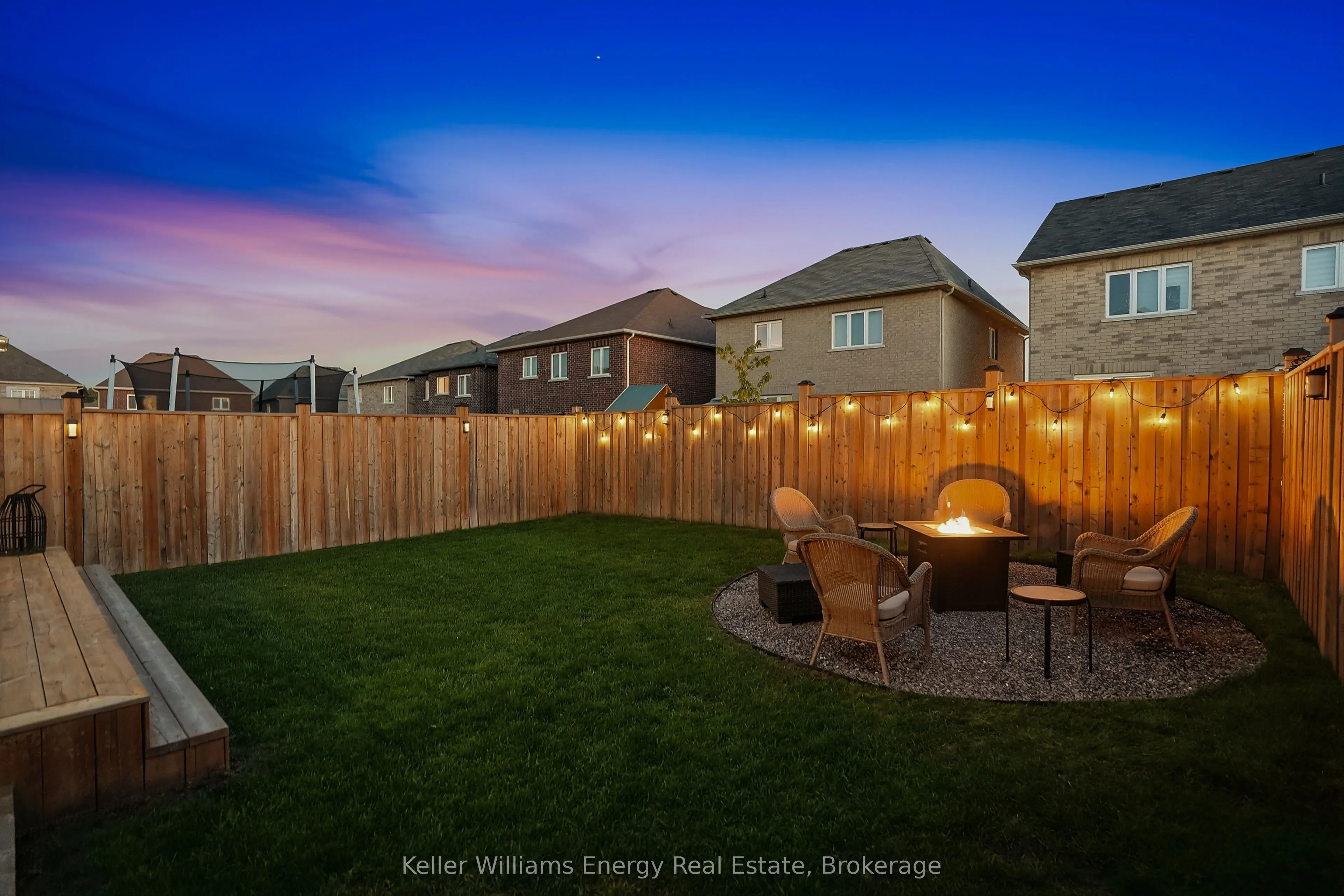 165 Douglas Kemp Crescent
