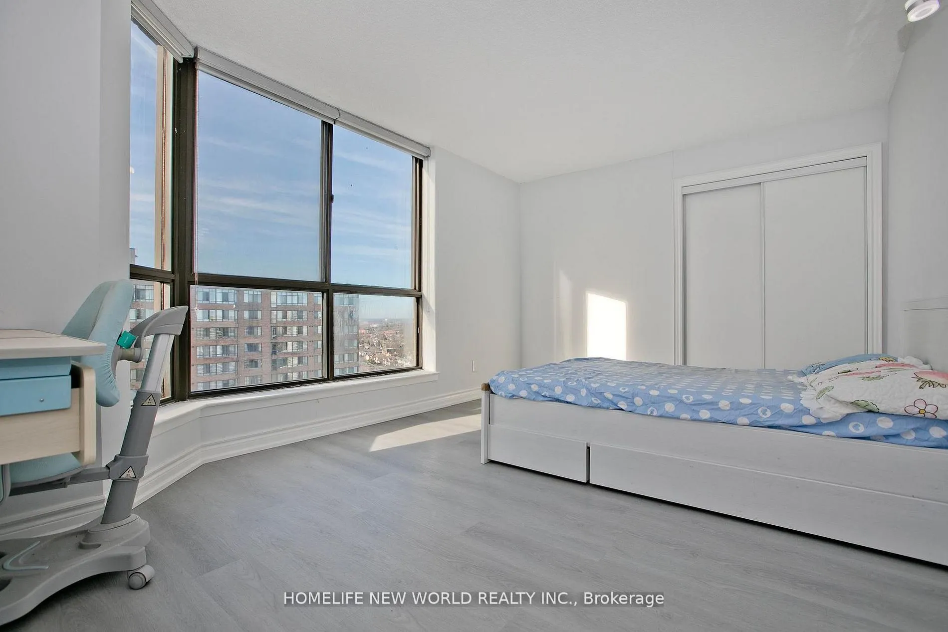 75 Bamburgh Circle #2117