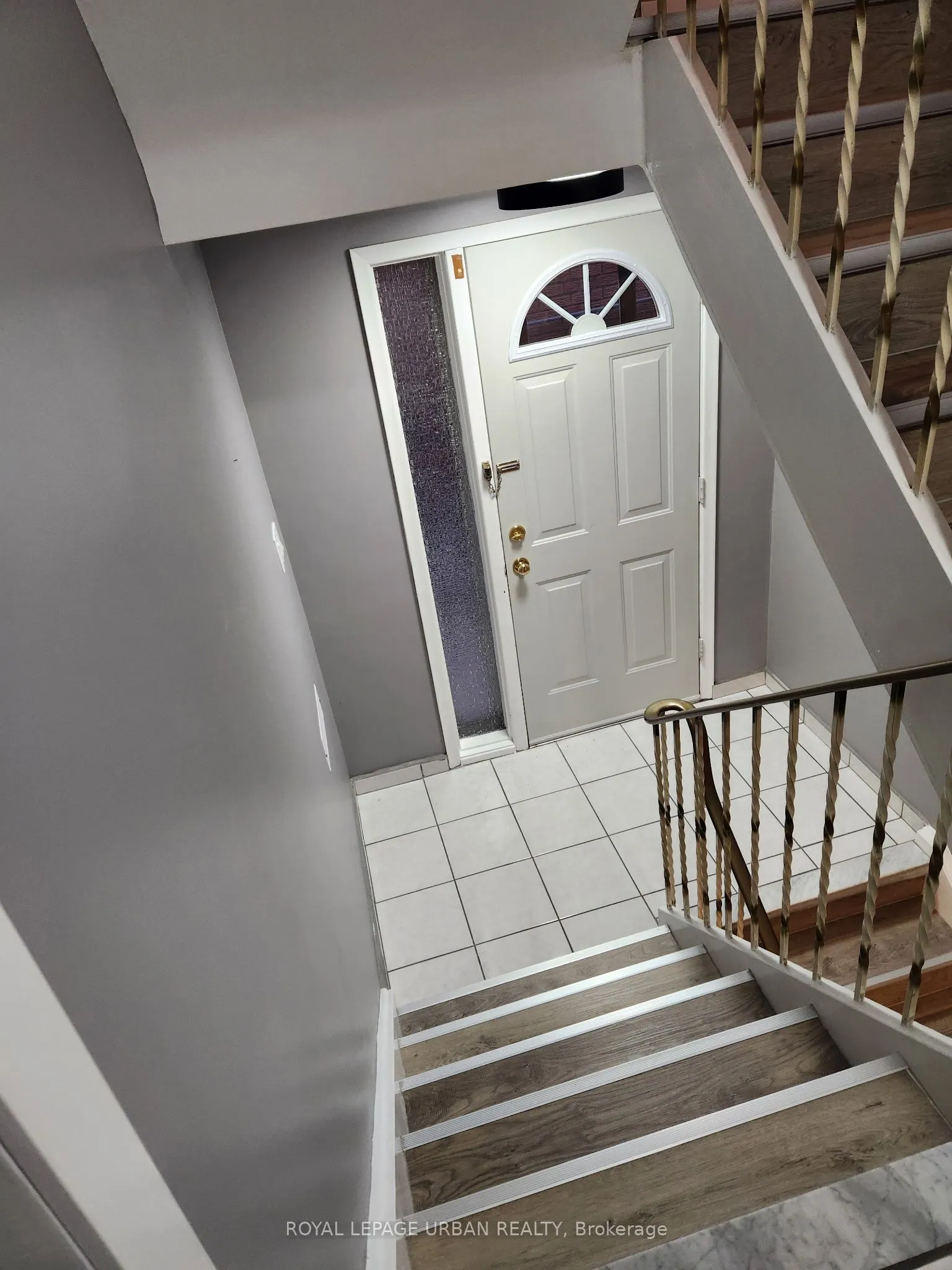 32 Virginia Avenue