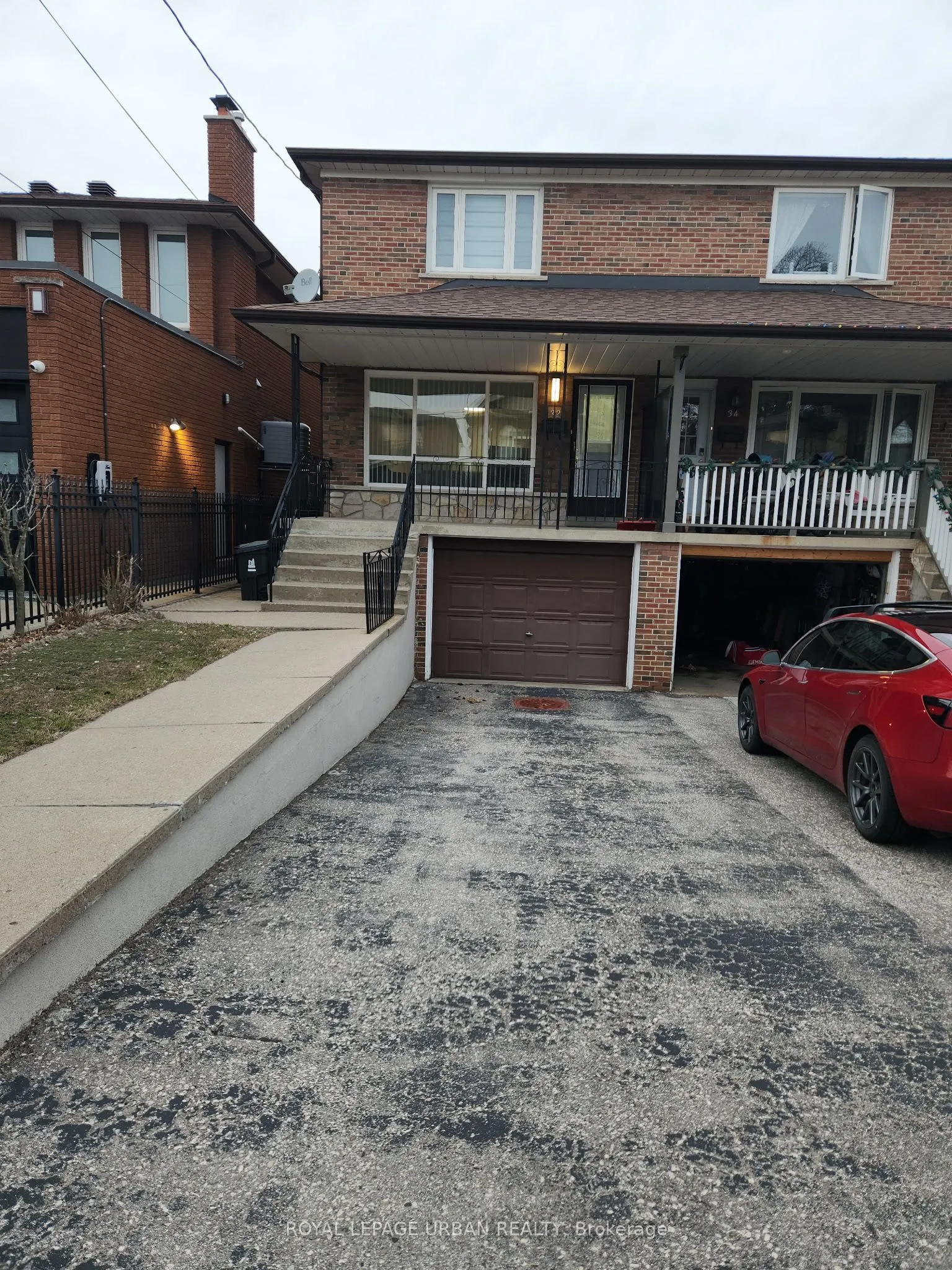 32 Virginia Avenue