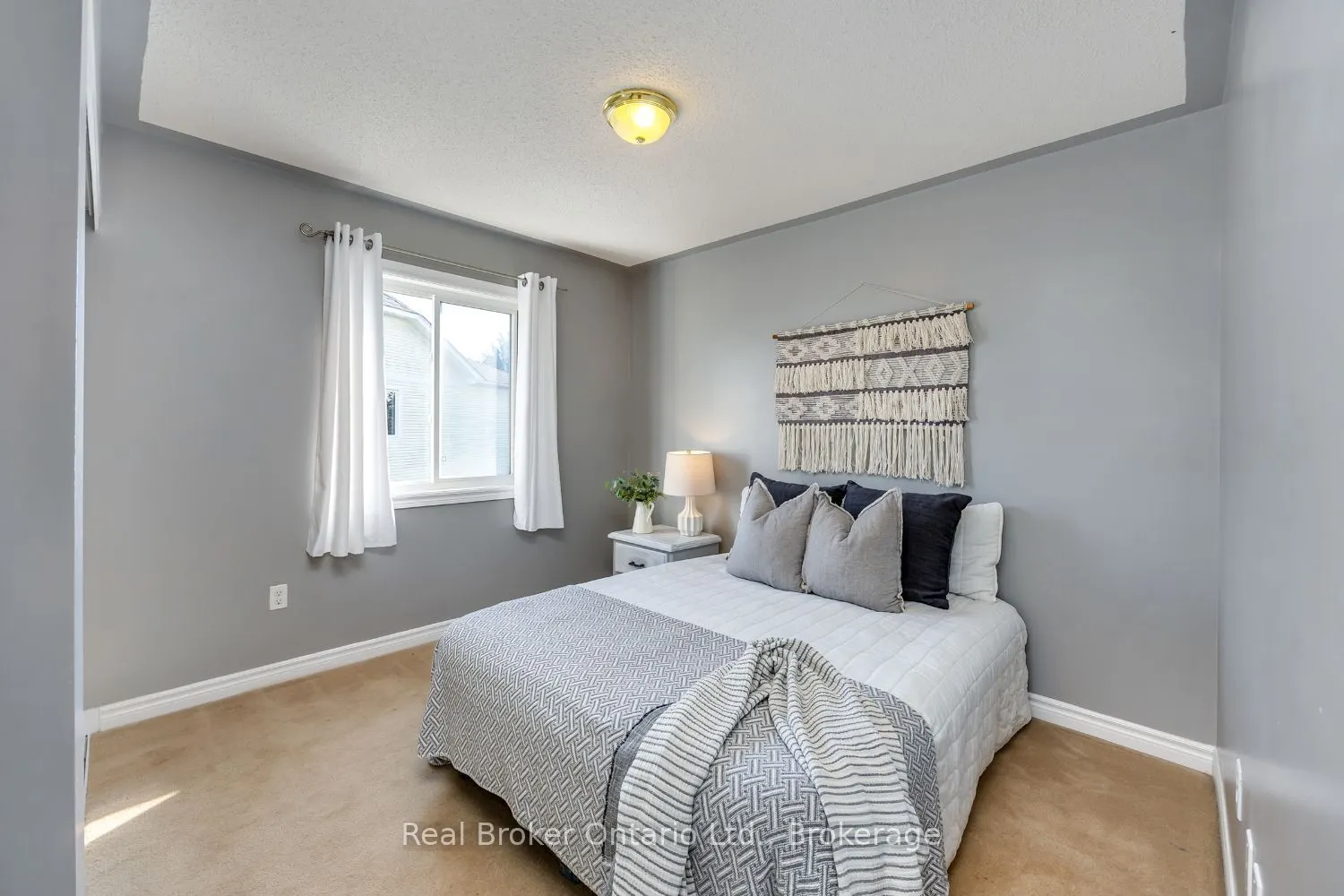 119 Allworth Crescent