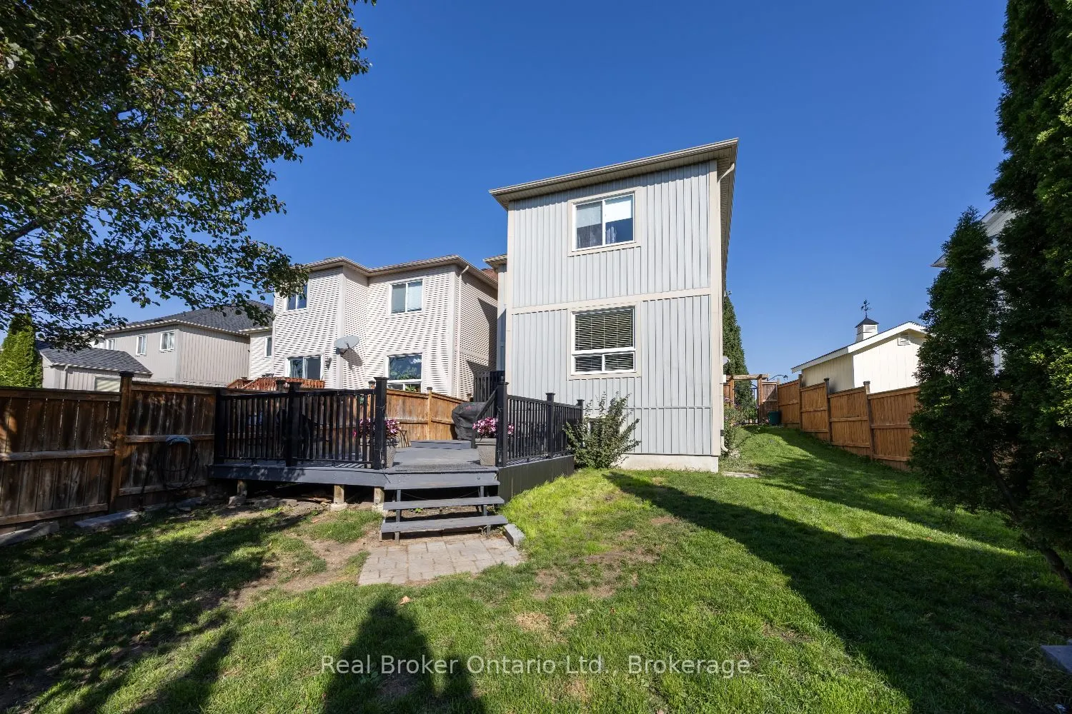 119 Allworth Crescent