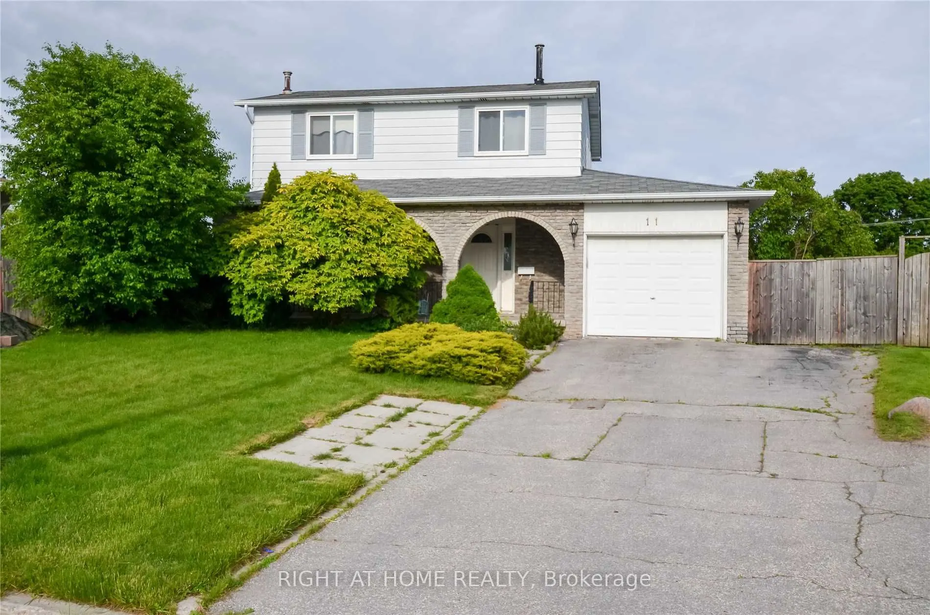 11 Kinnison Court