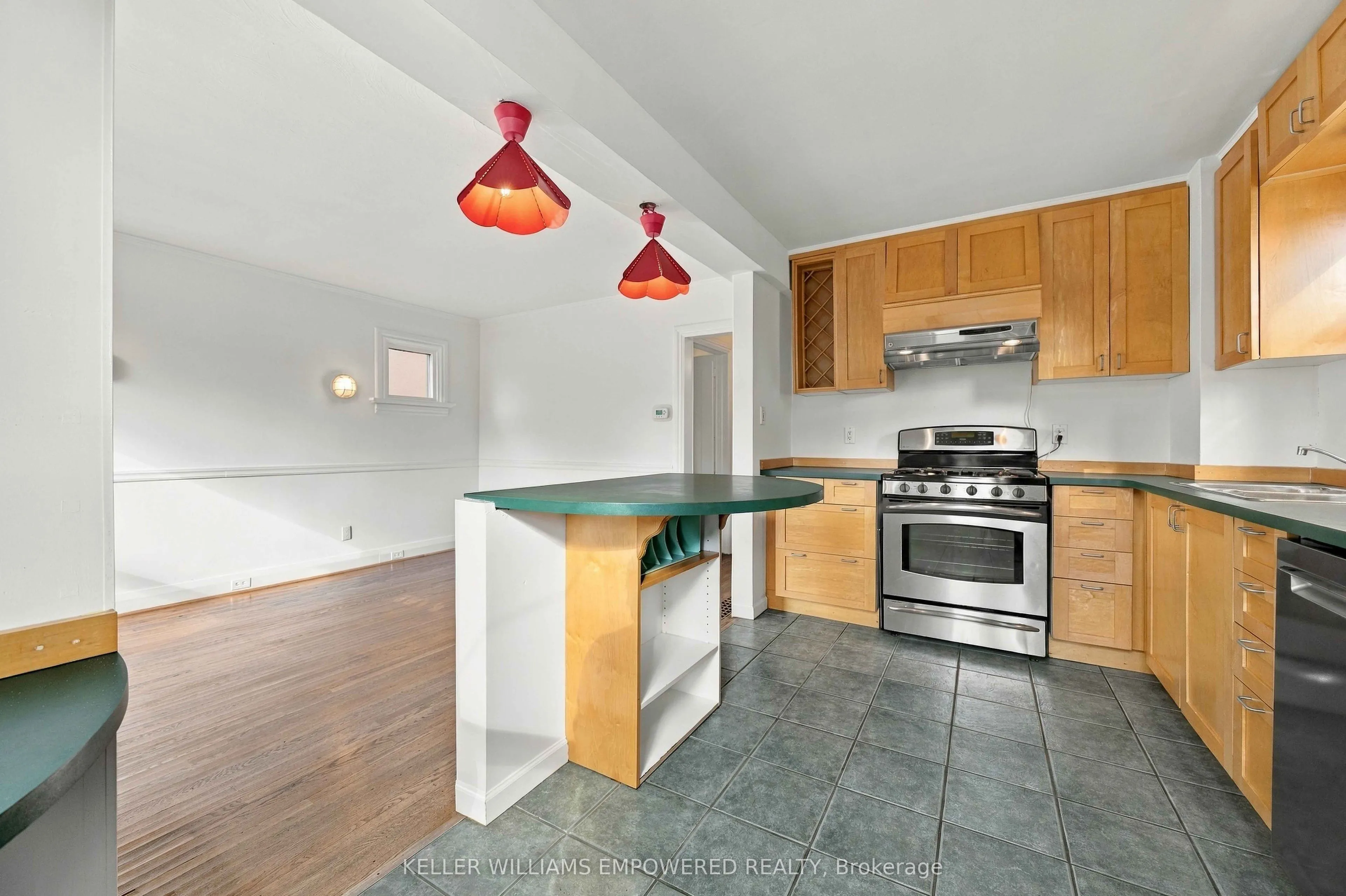 36 Woodville Avenue
