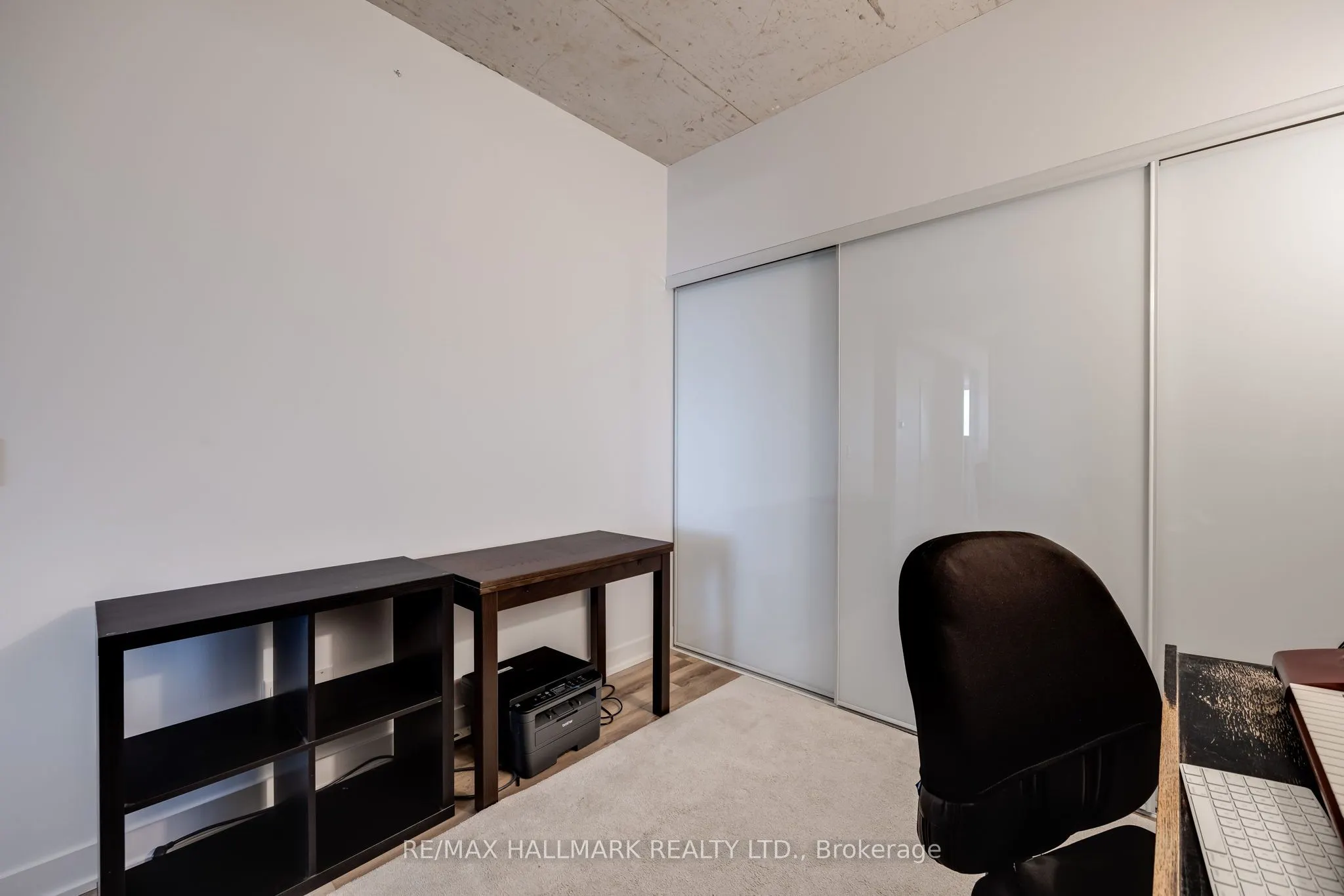 15 Baseball Place #1106