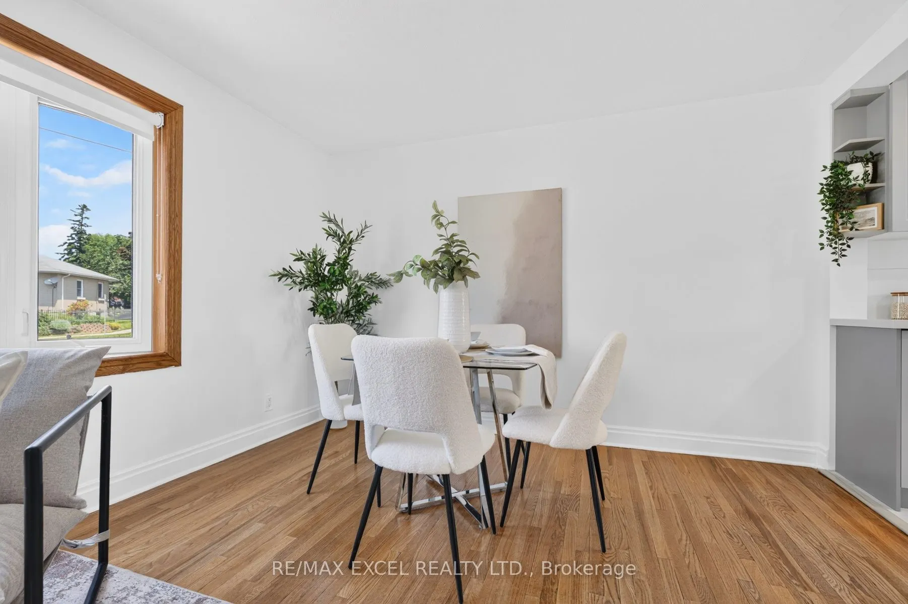 23 Kawartha Avenue