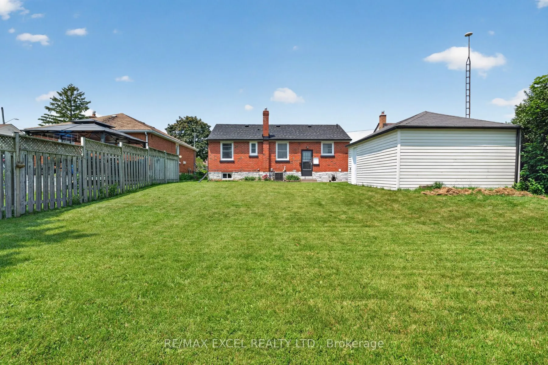 23 Kawartha Avenue