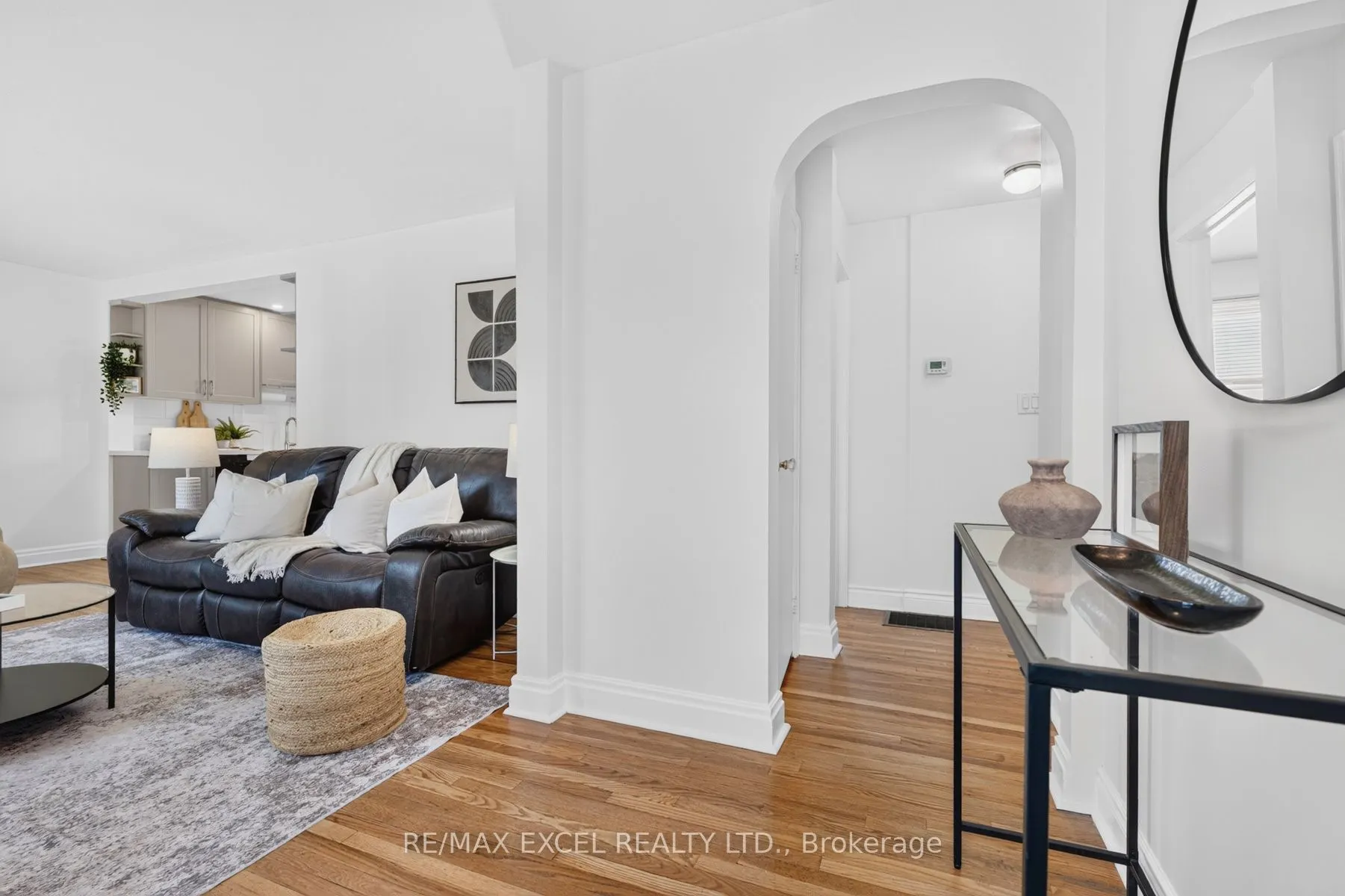 23 Kawartha Avenue