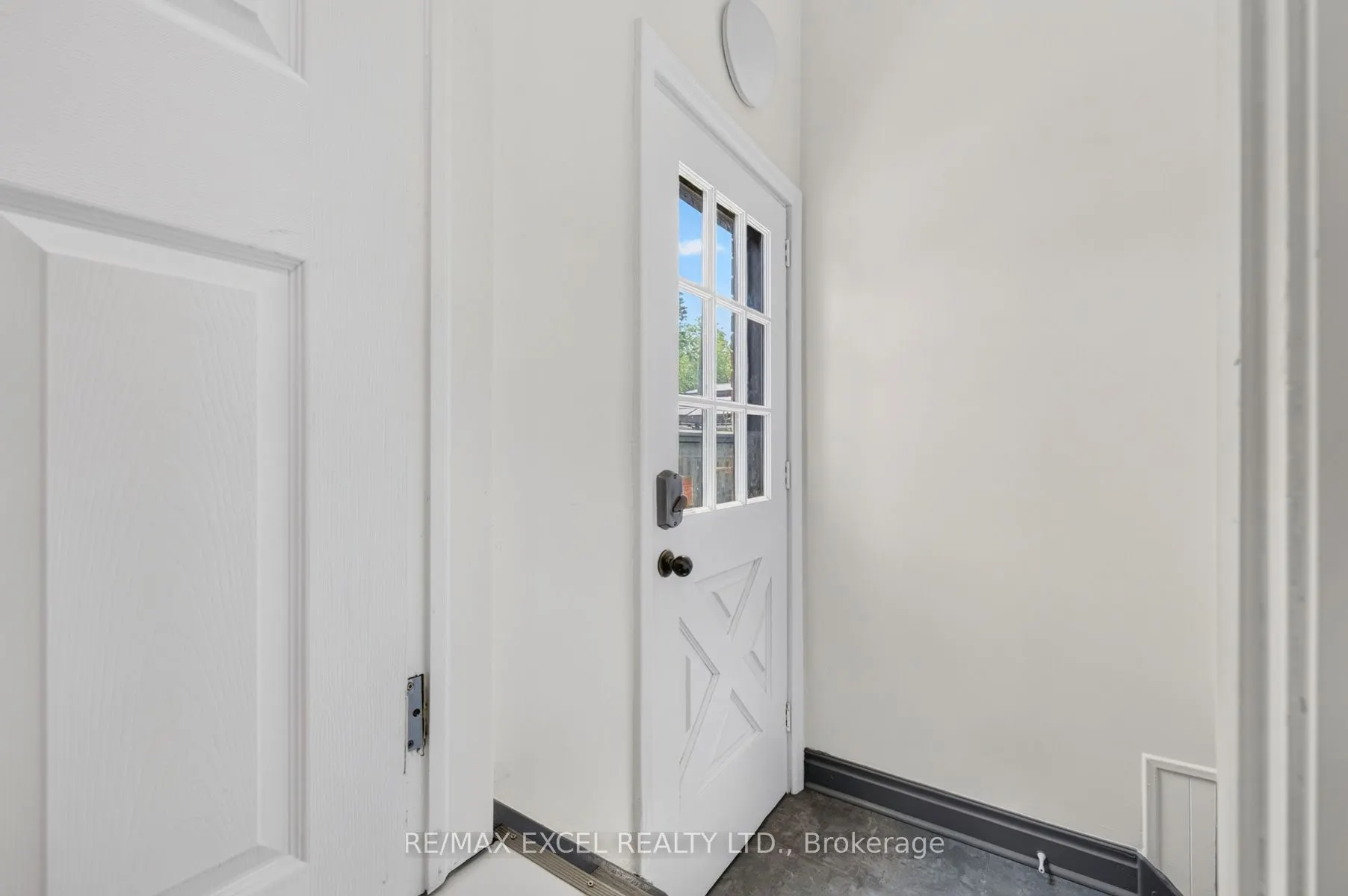 23 Kawartha Avenue