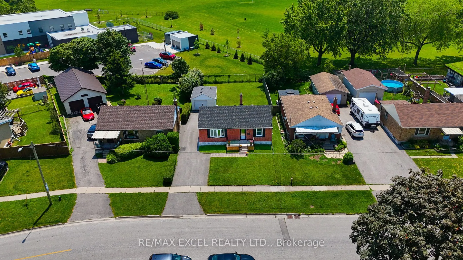 23 Kawartha Avenue