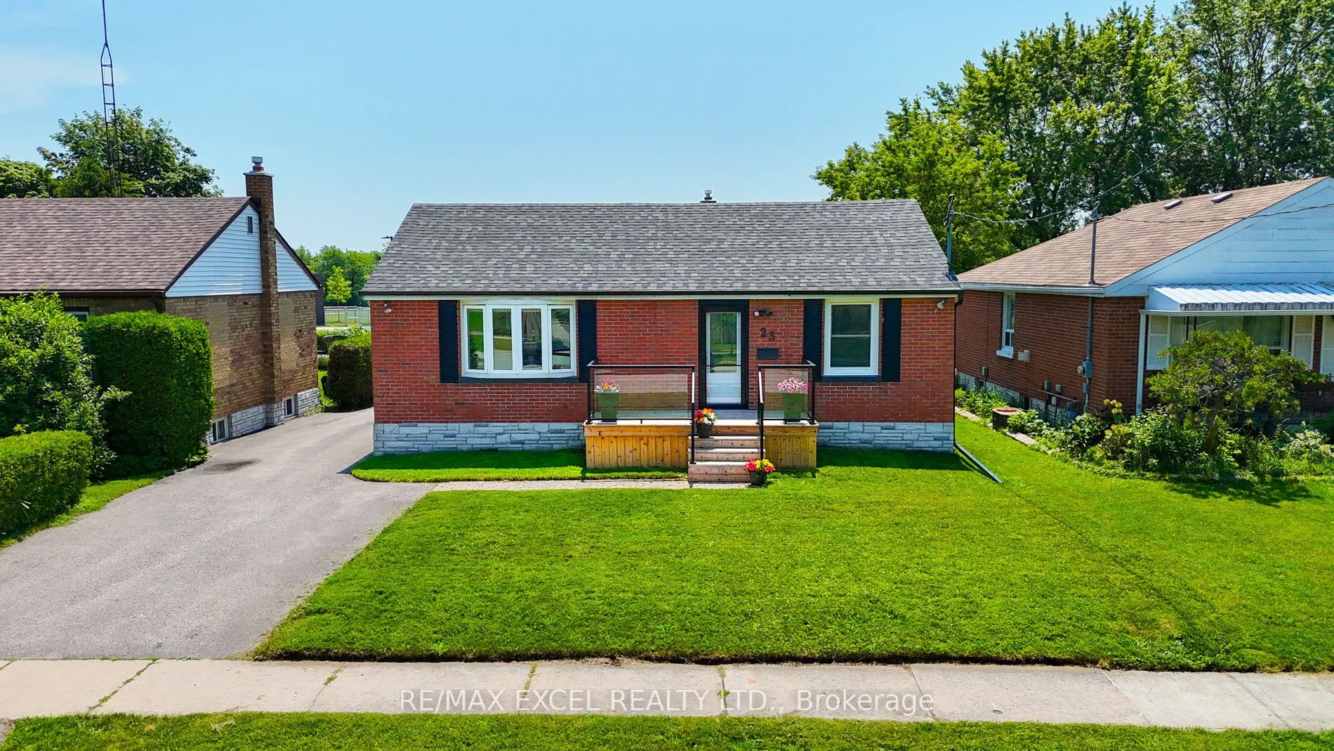 23 Kawartha Avenue