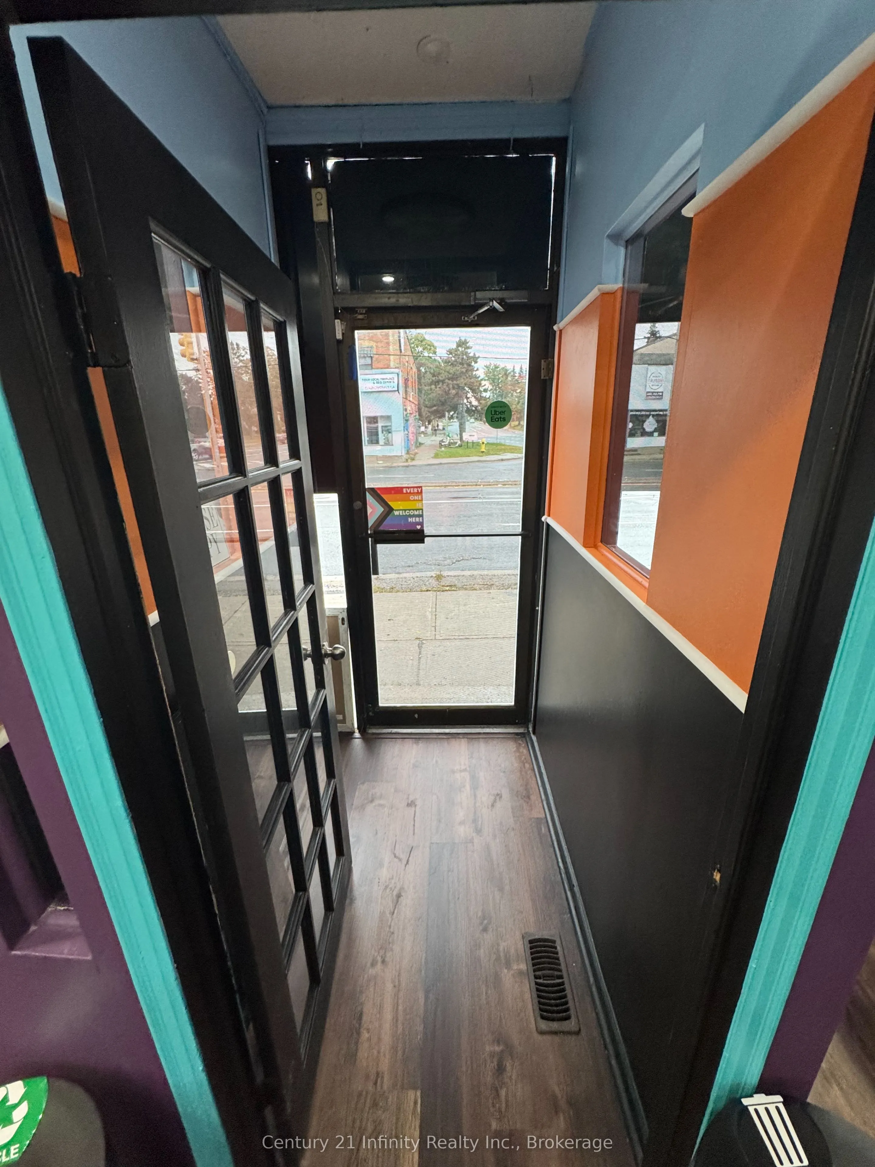 605 Kingston Road W