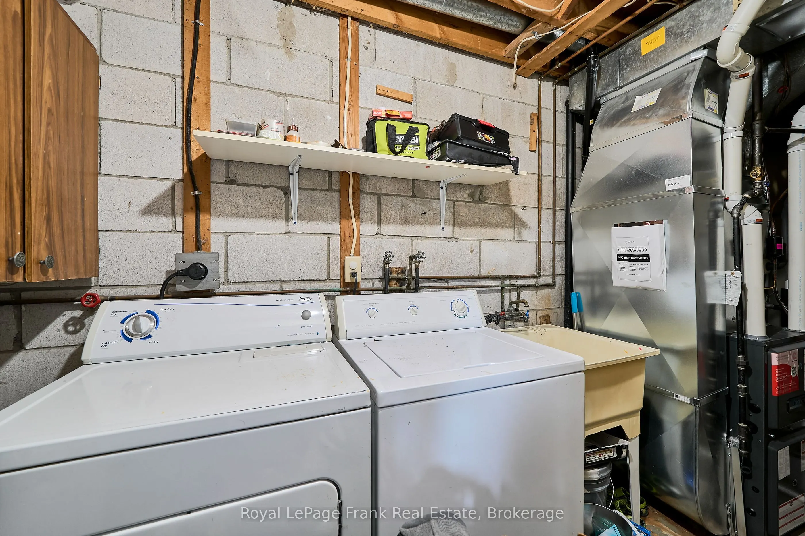 321 Blackthorn Street #39