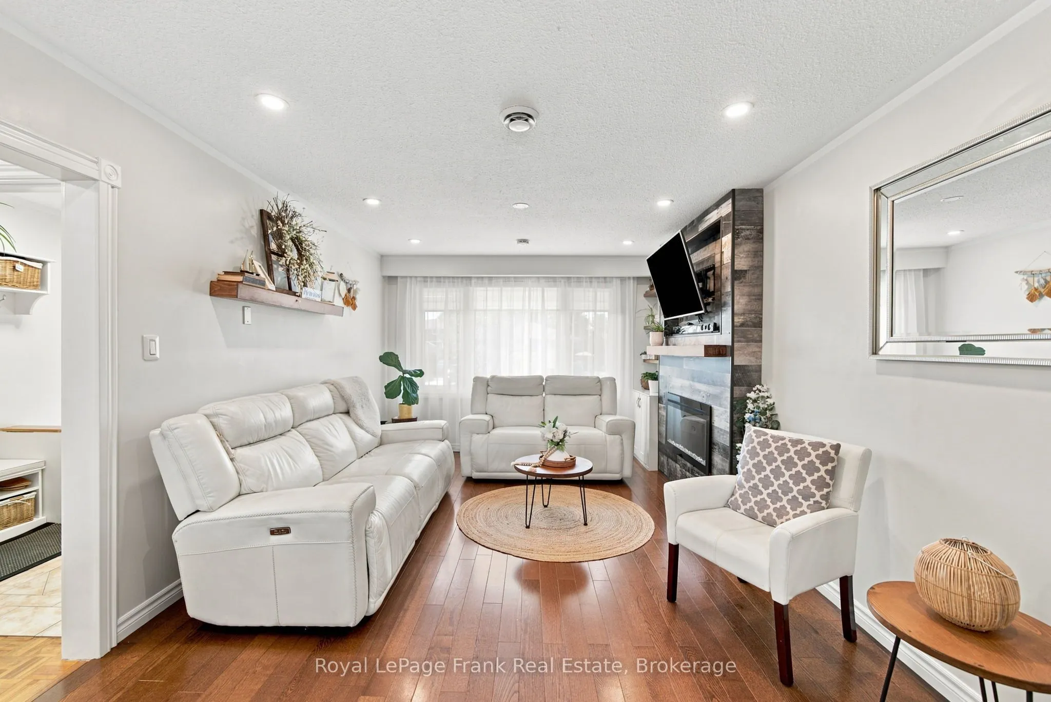 317 Dwight Avenue