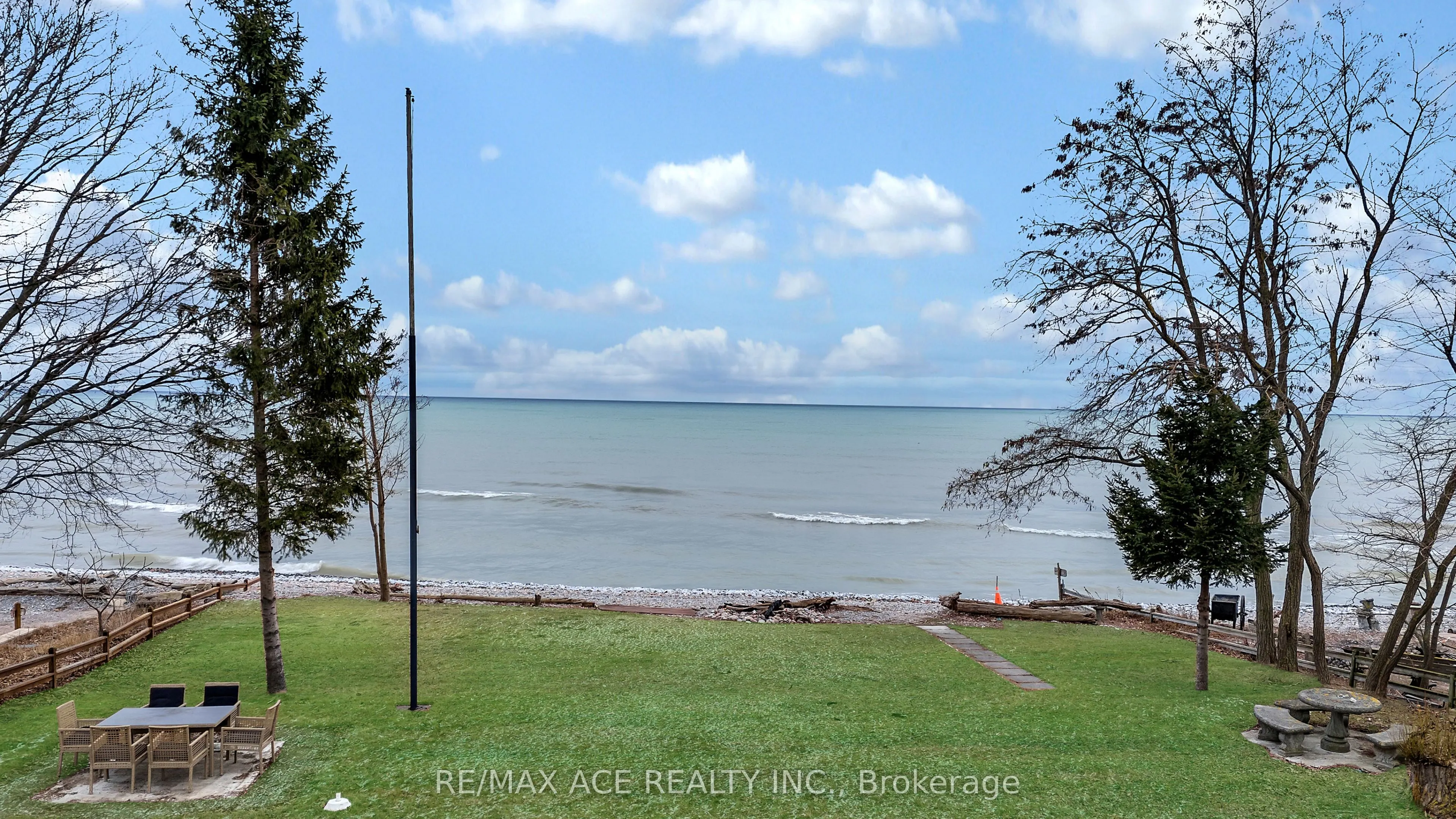 52 West Beach Road