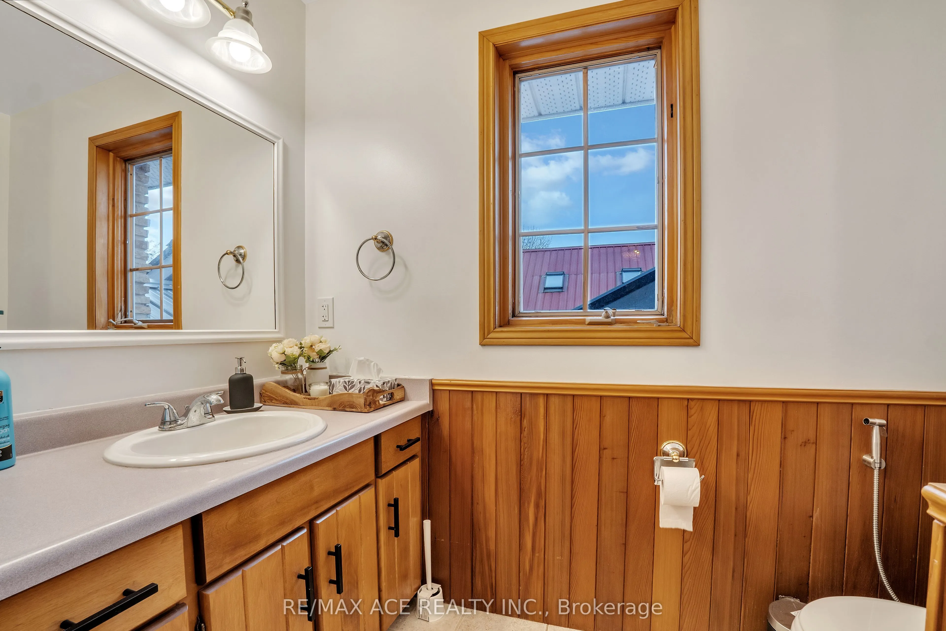 52 West Beach Road