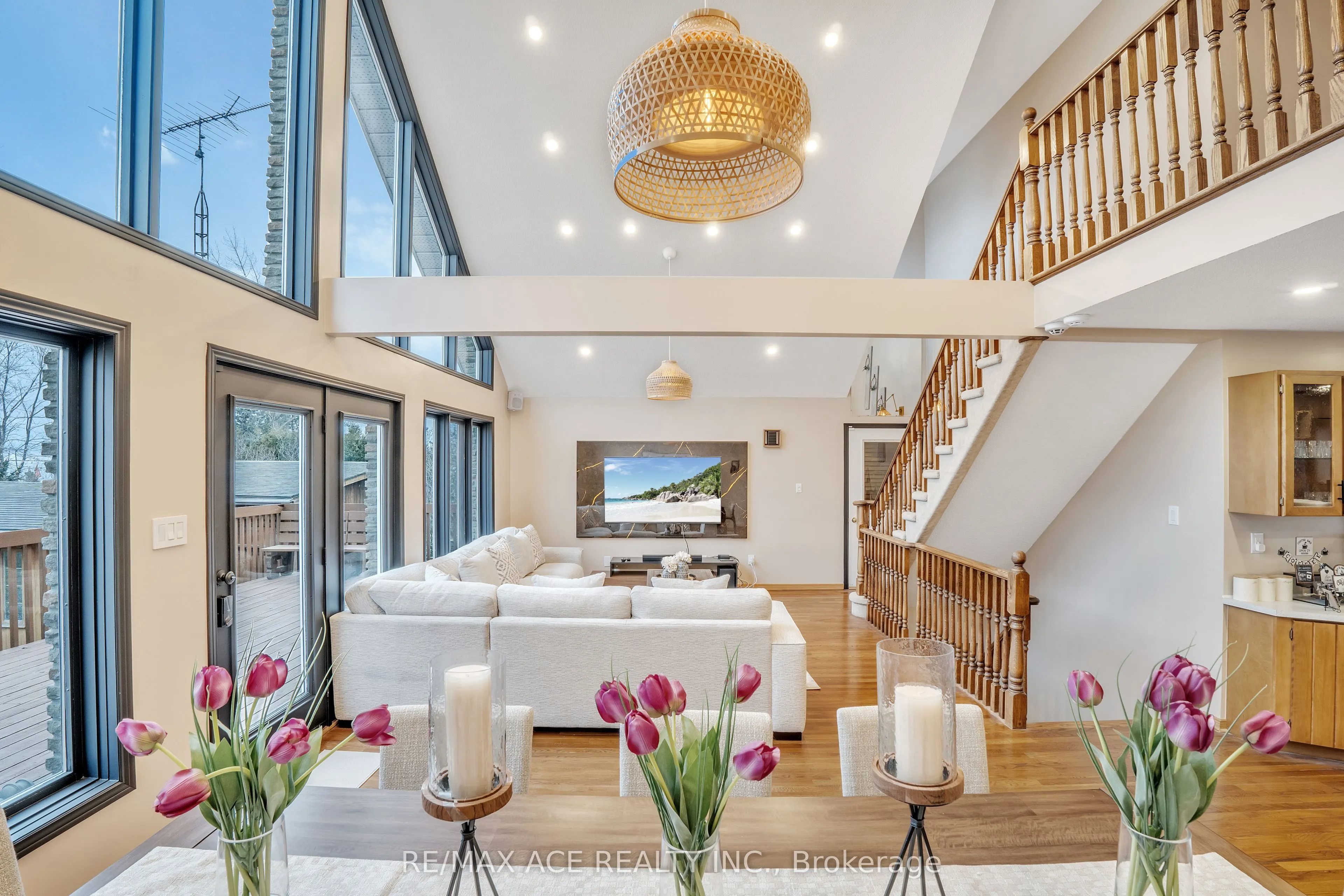 52 West Beach Road