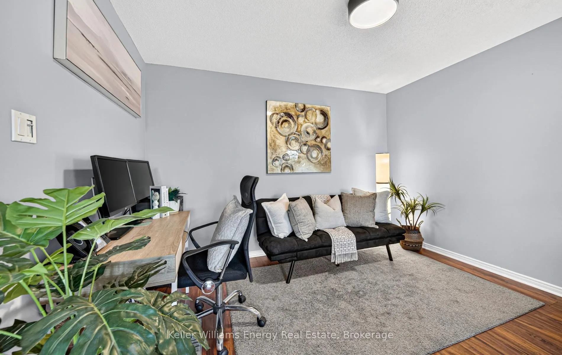 360 Watson Street W #308