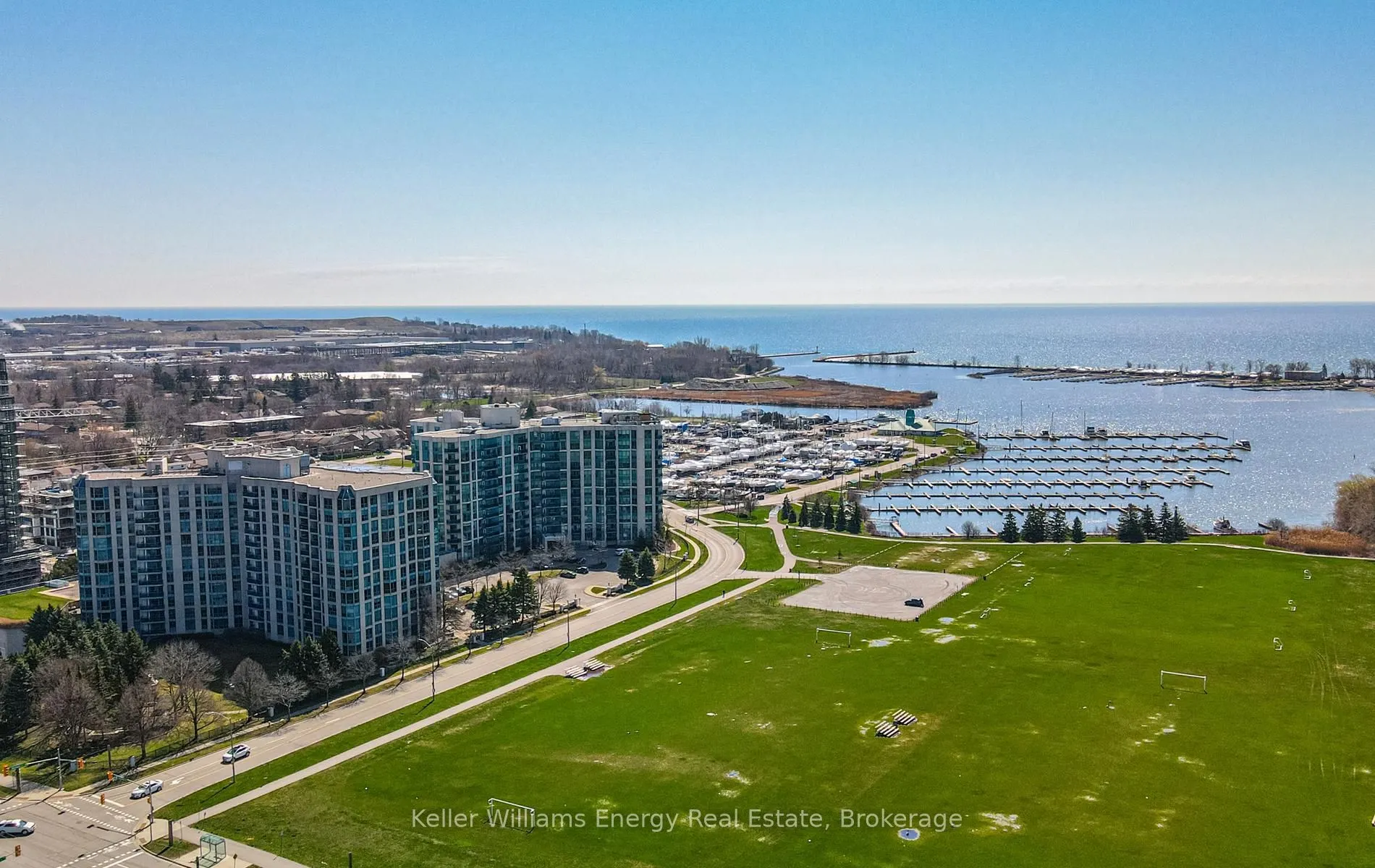 360 Watson Street W #308