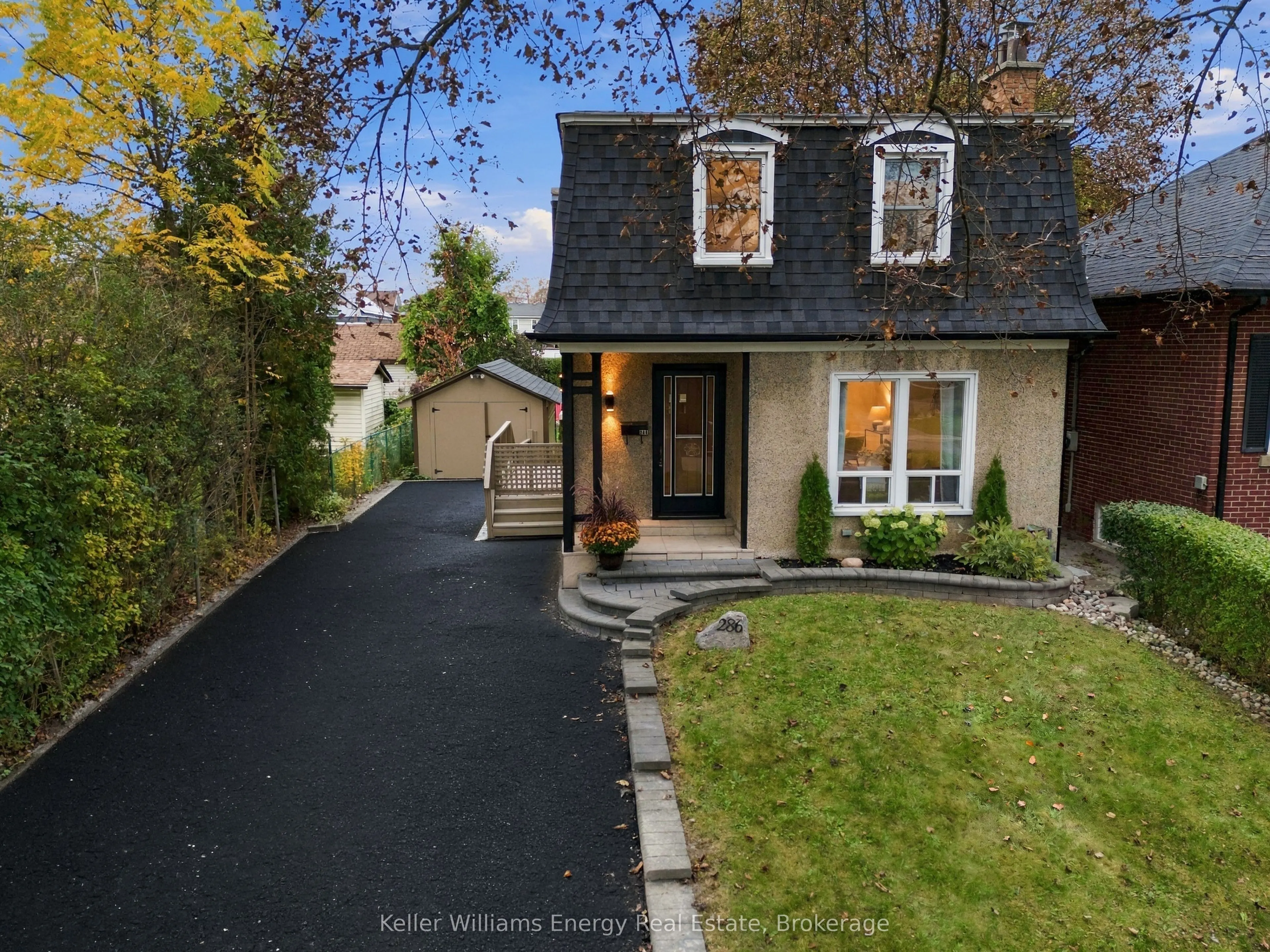 286 Gliddon Avenue