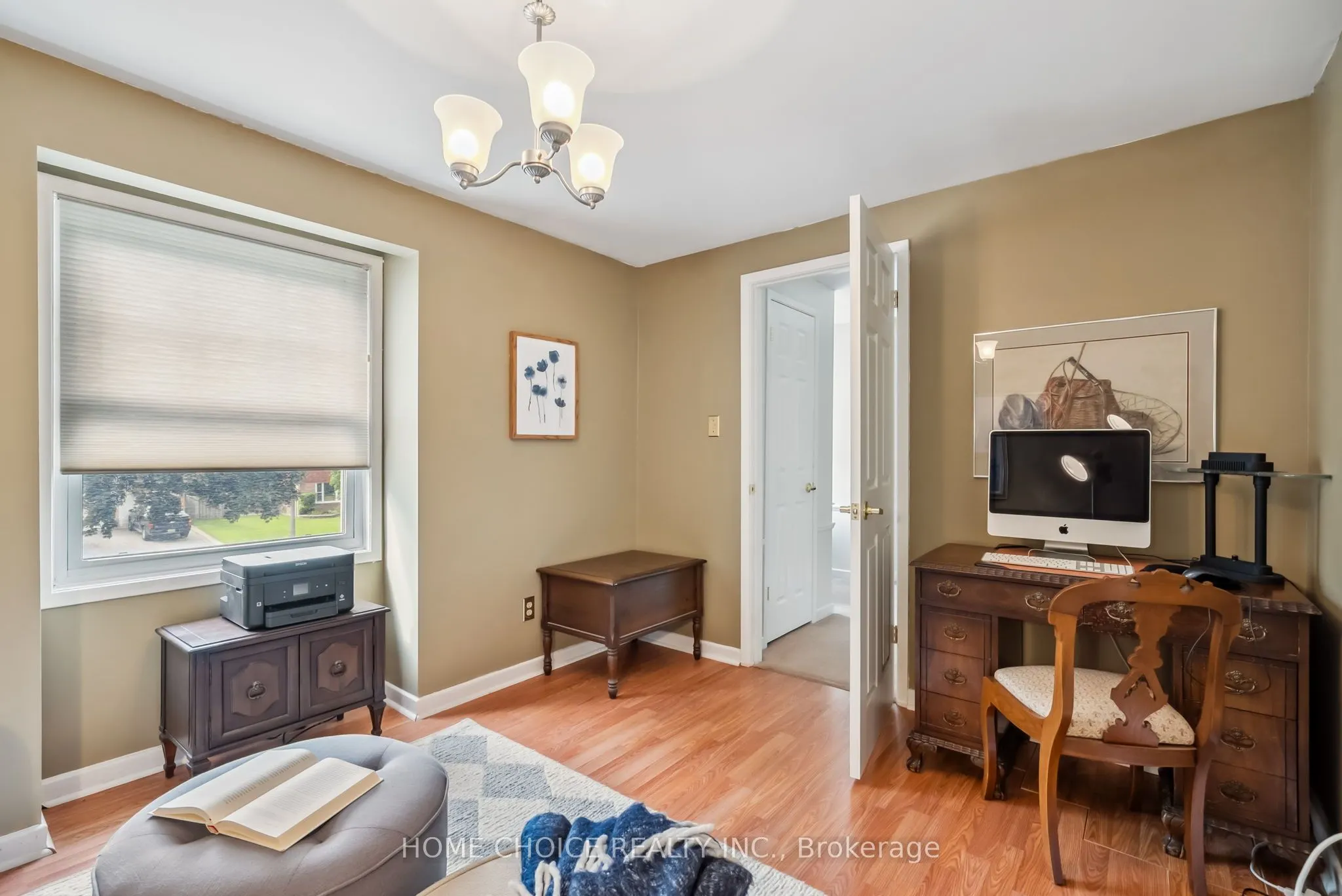 1206 Northgate Crescent