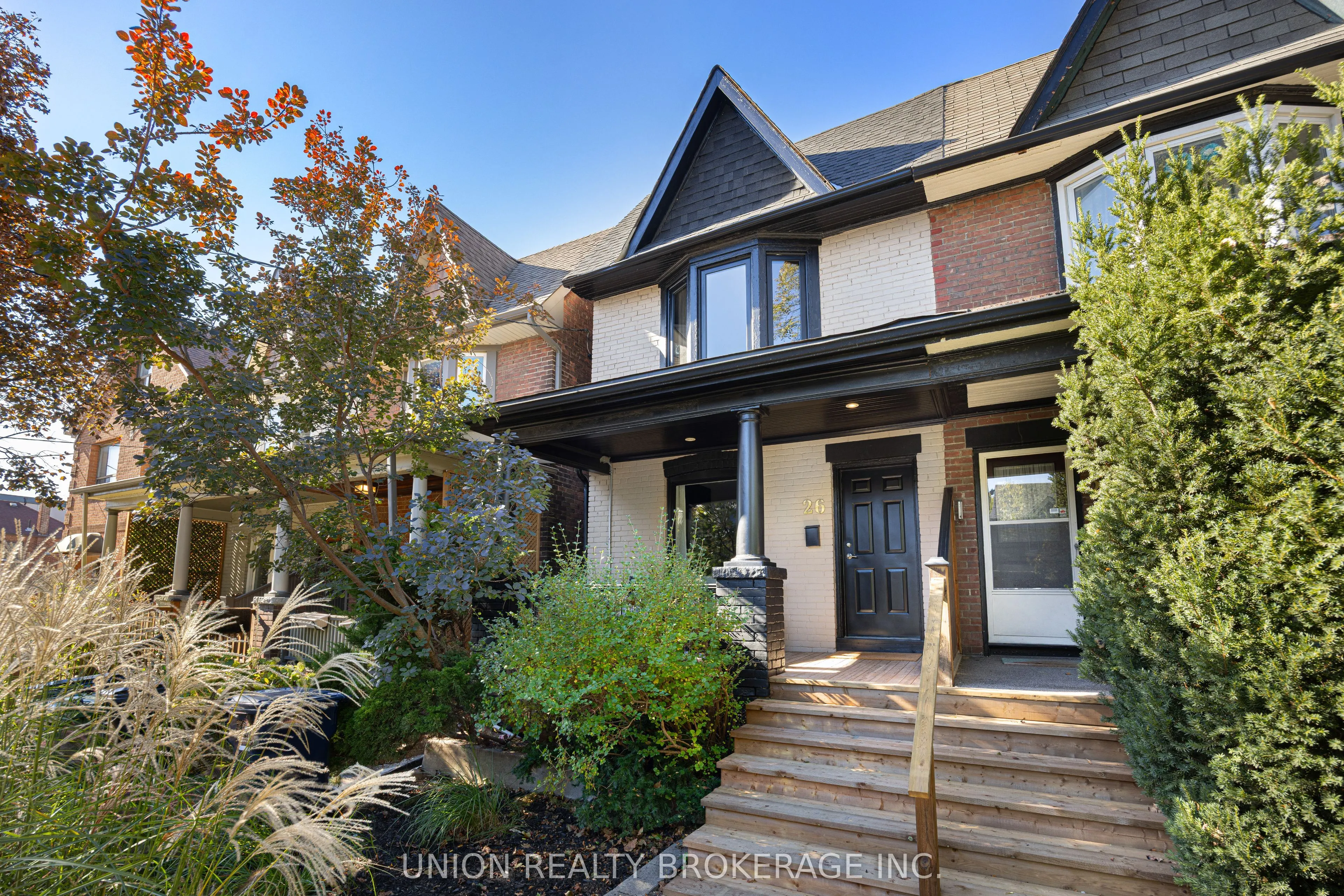 26 Arundel Avenue