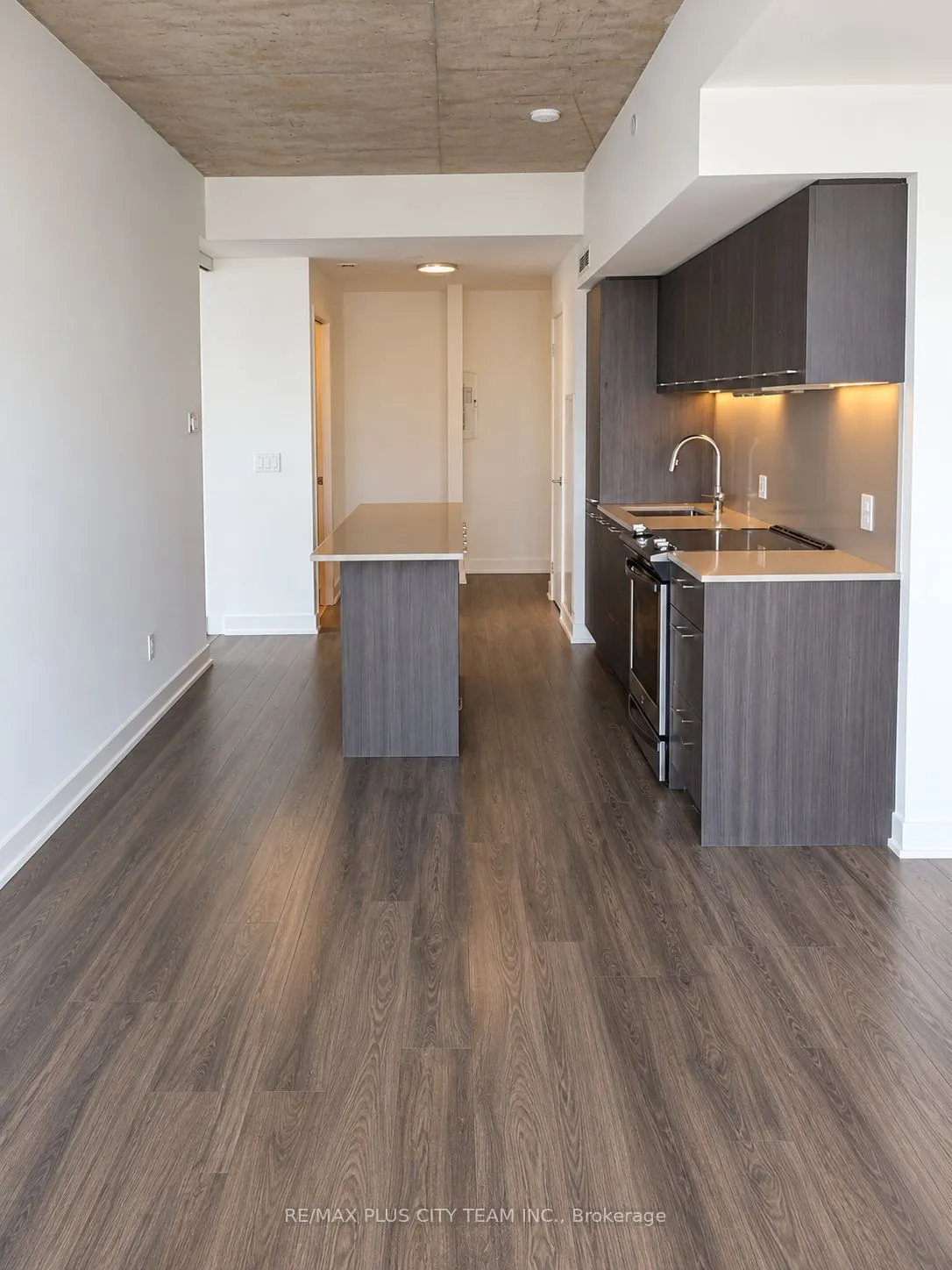 15 Baseball Place #1110