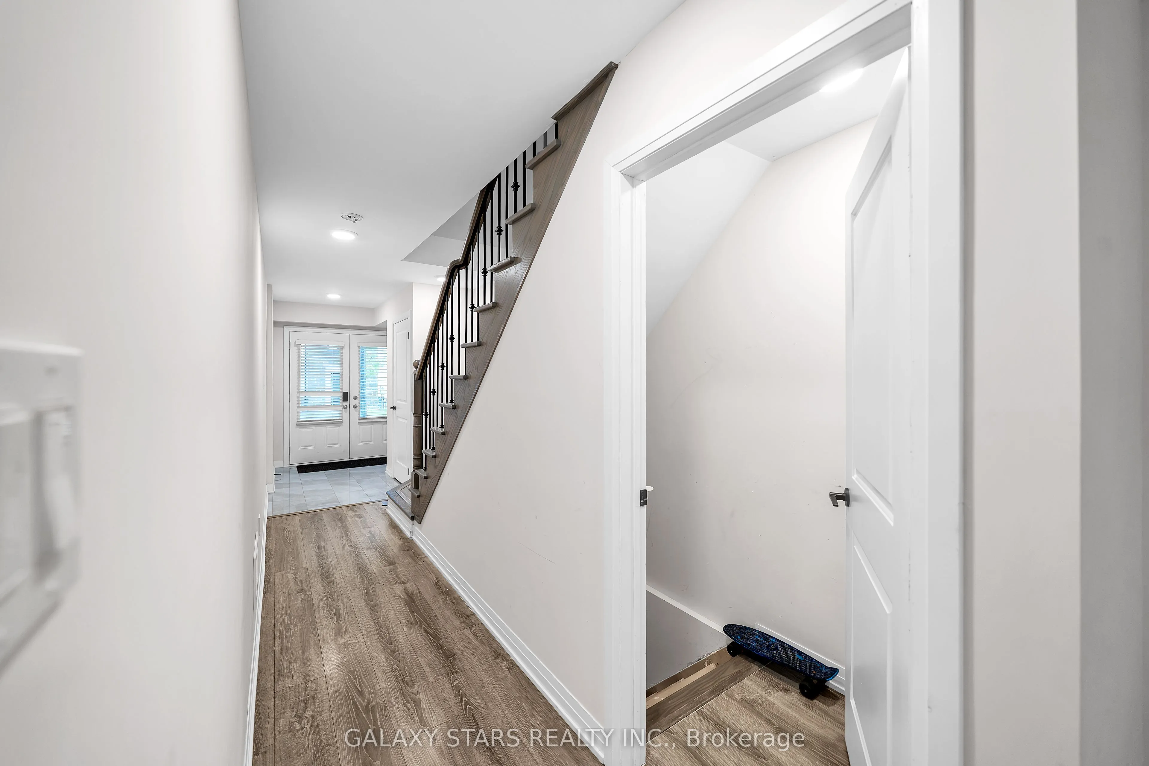 50 Ambereen Place