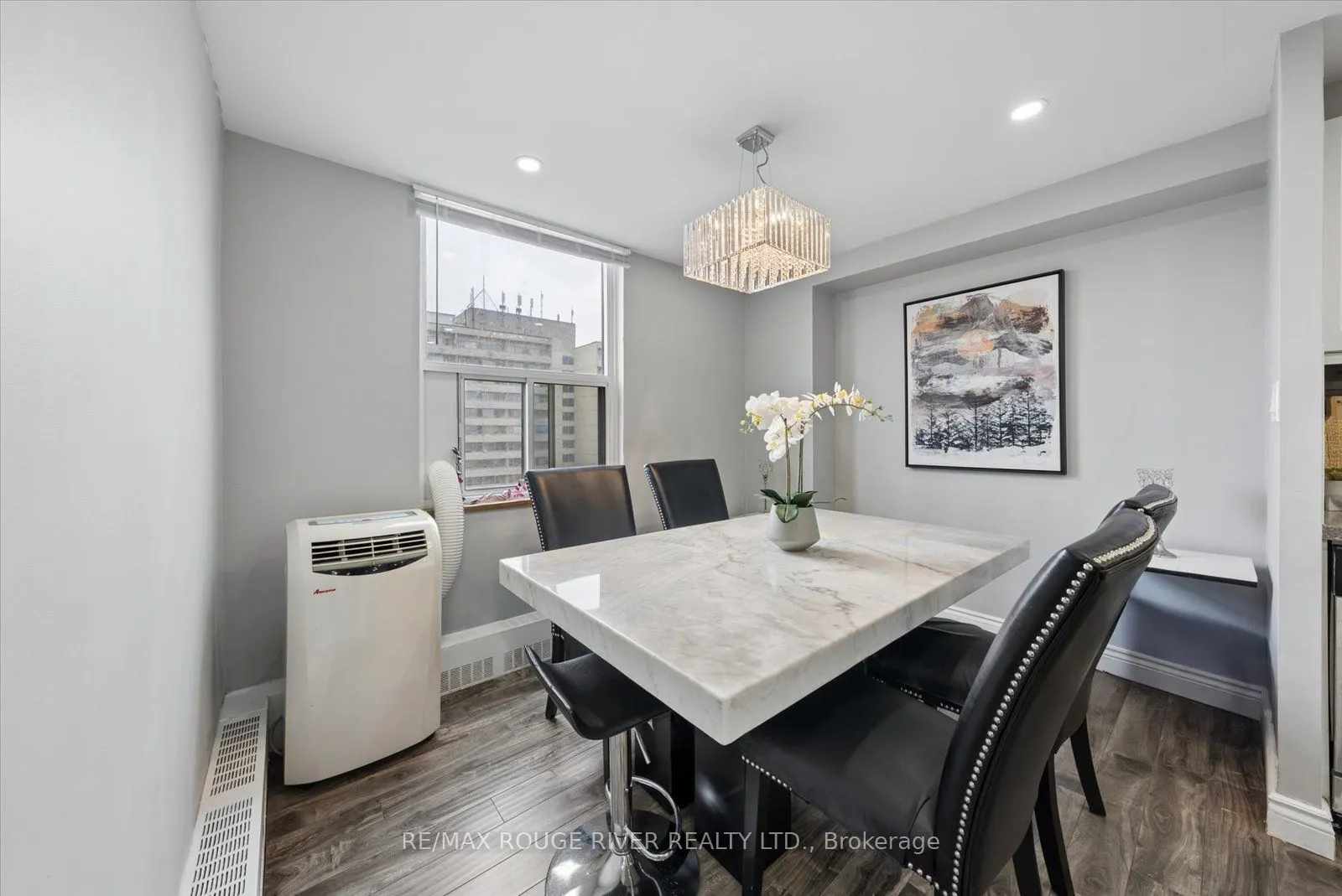 90 Ling Road #907