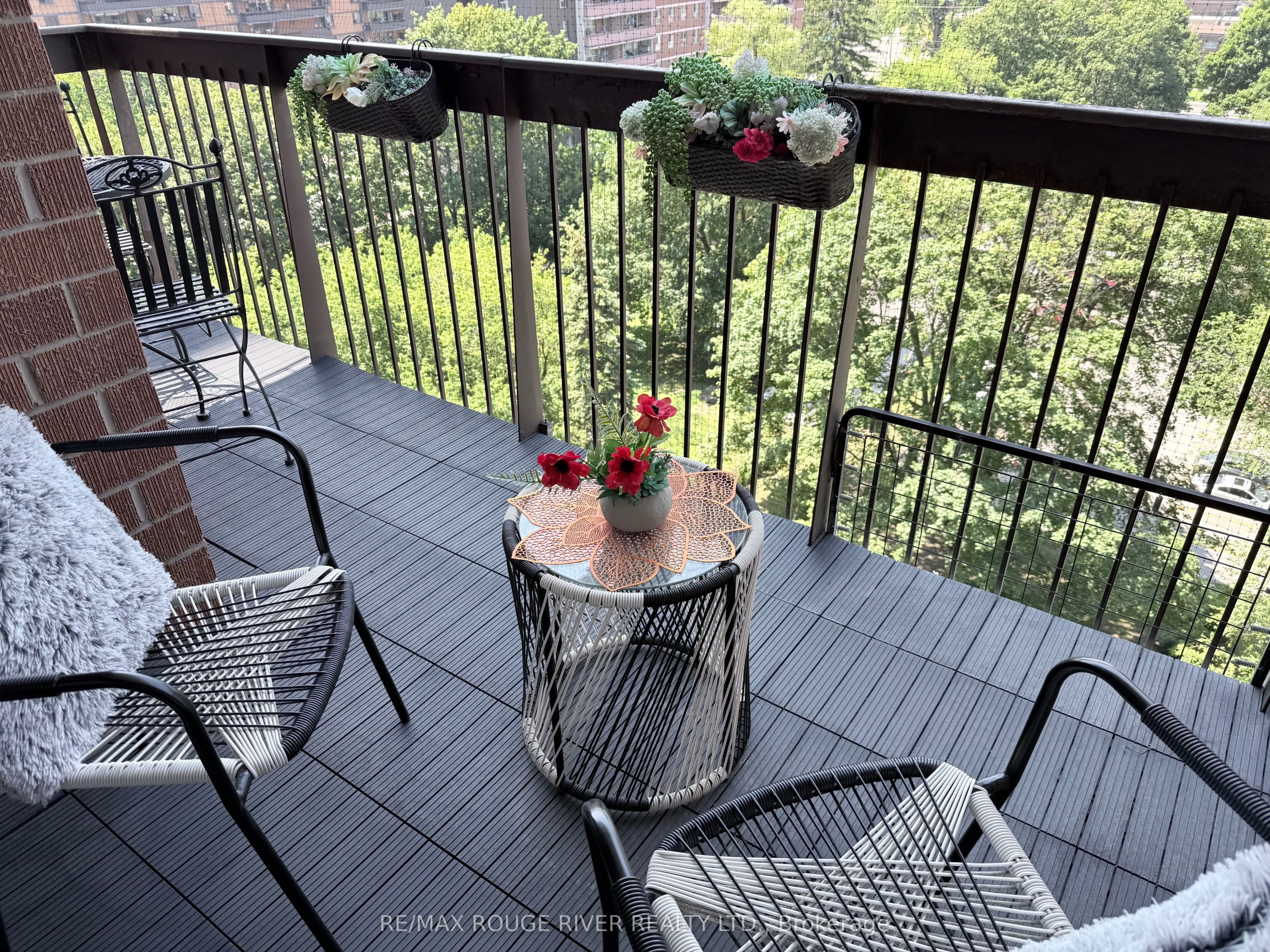90 Ling Road #907