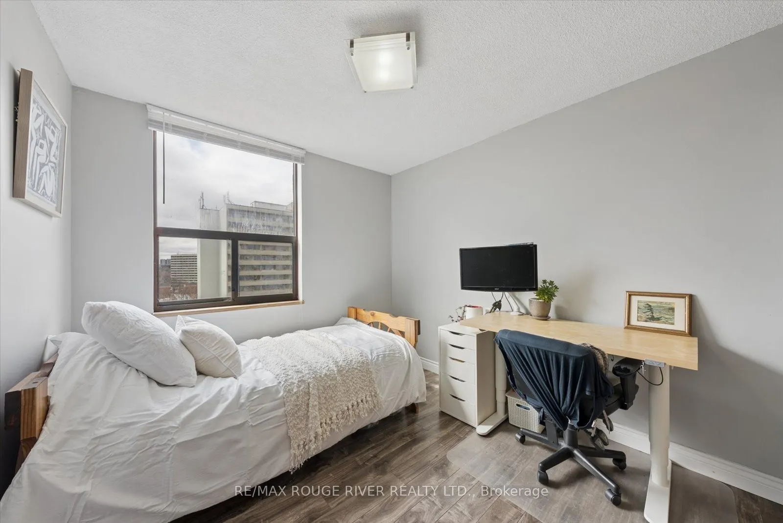 90 Ling Road #907