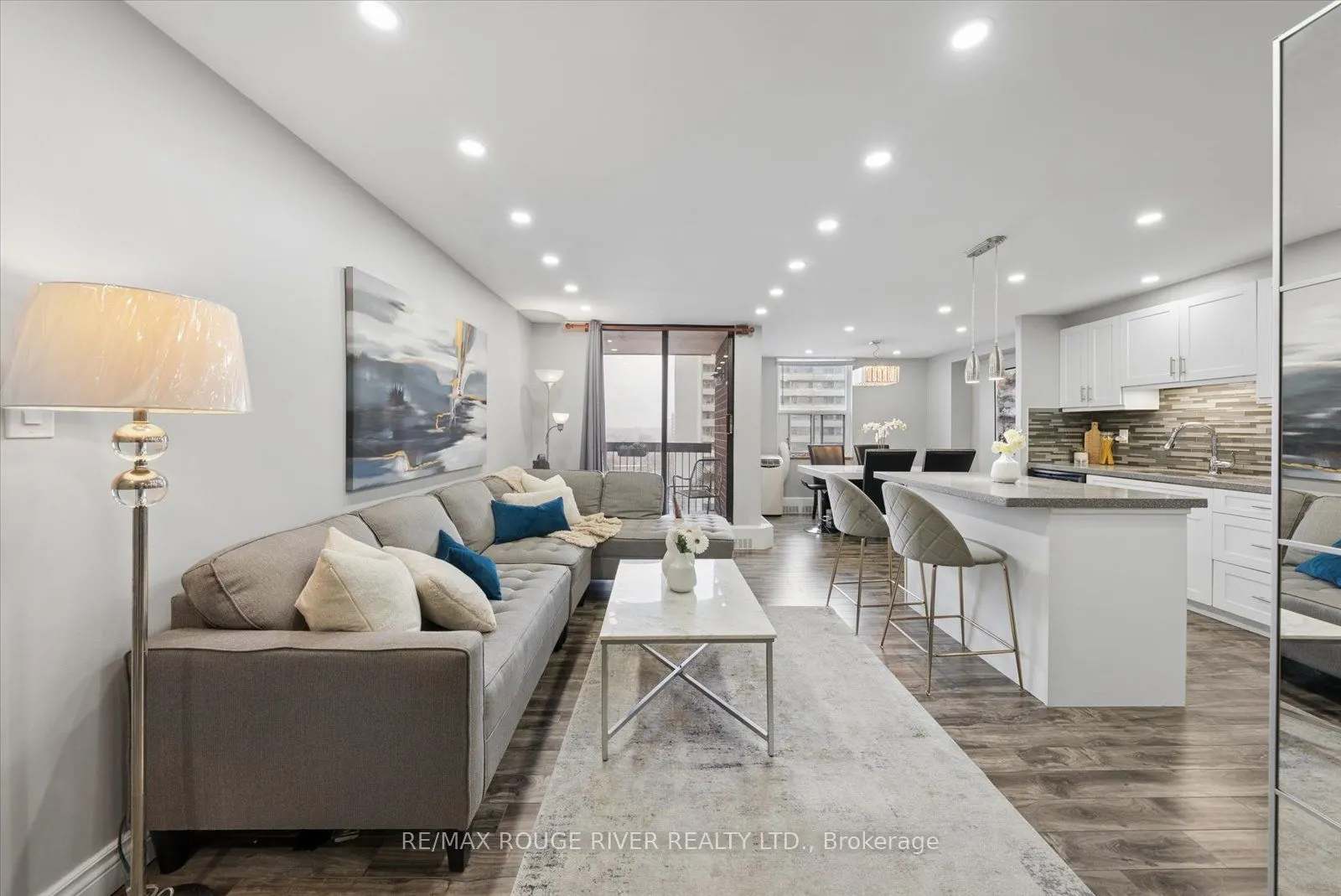 90 Ling Road #907