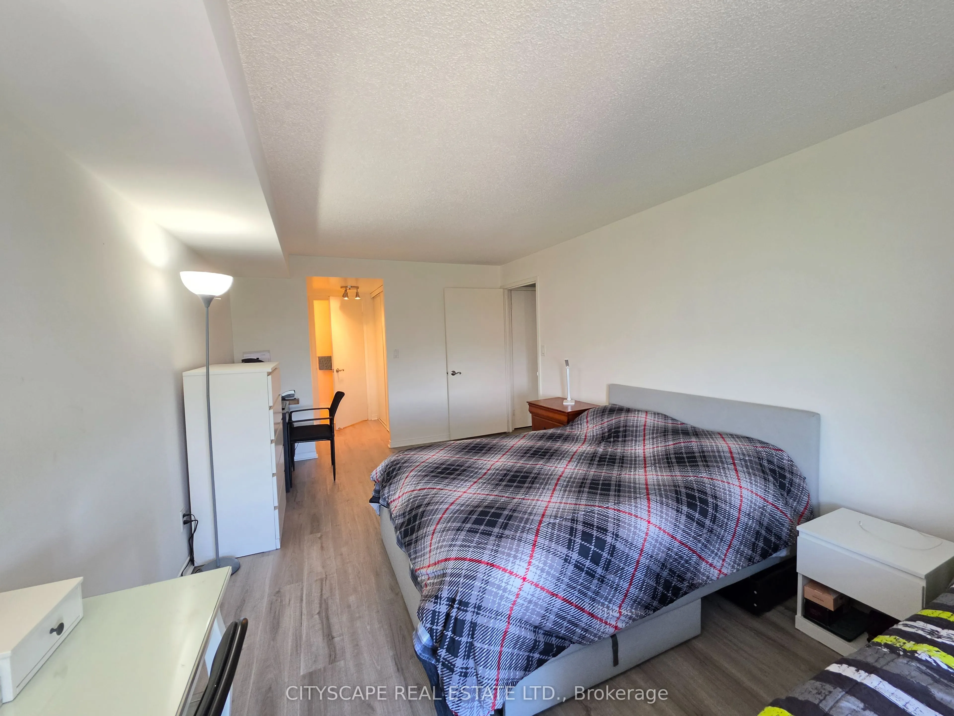 90 Dale Avenue #502
