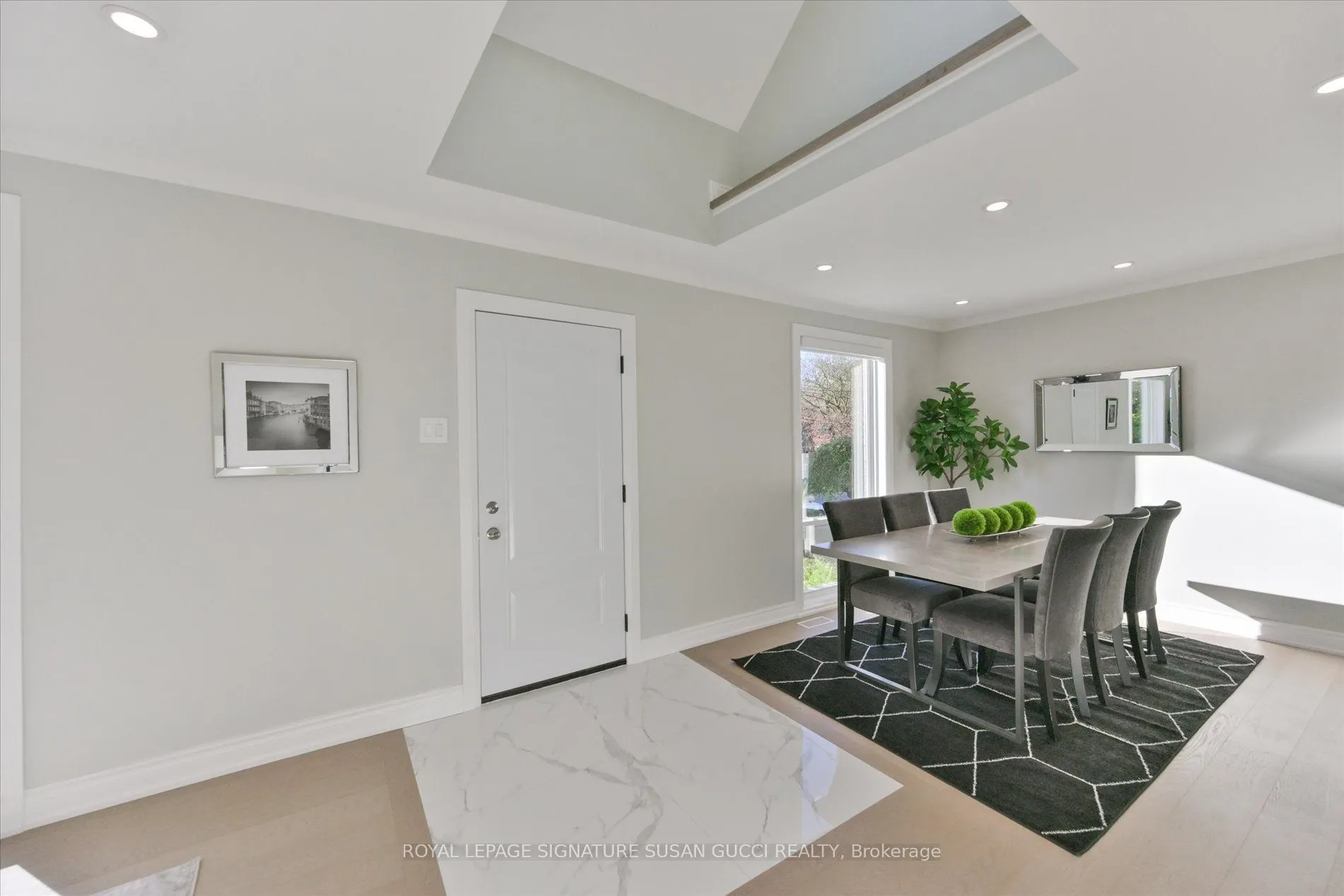 22 Holland Avenue
