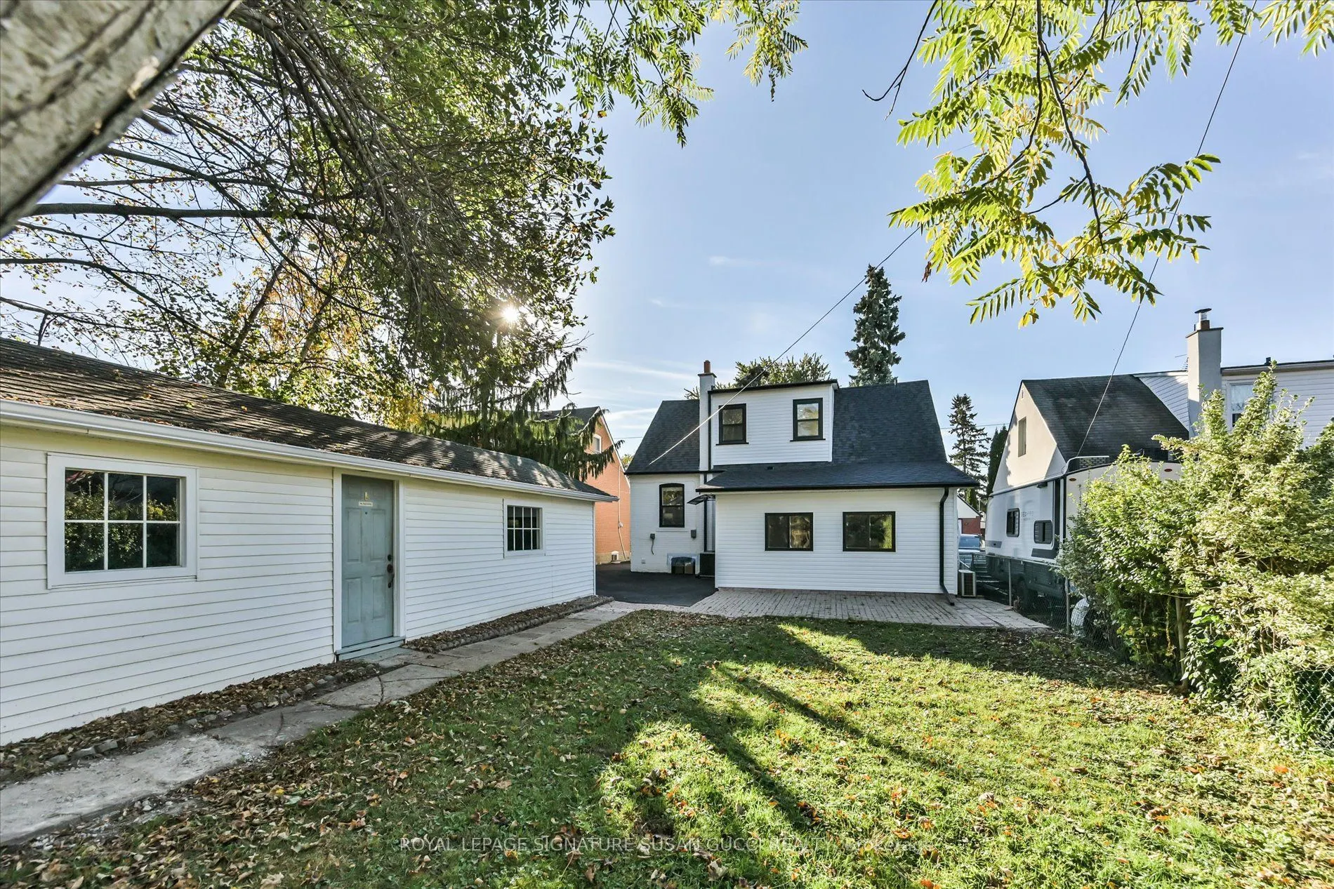 22 Holland Avenue